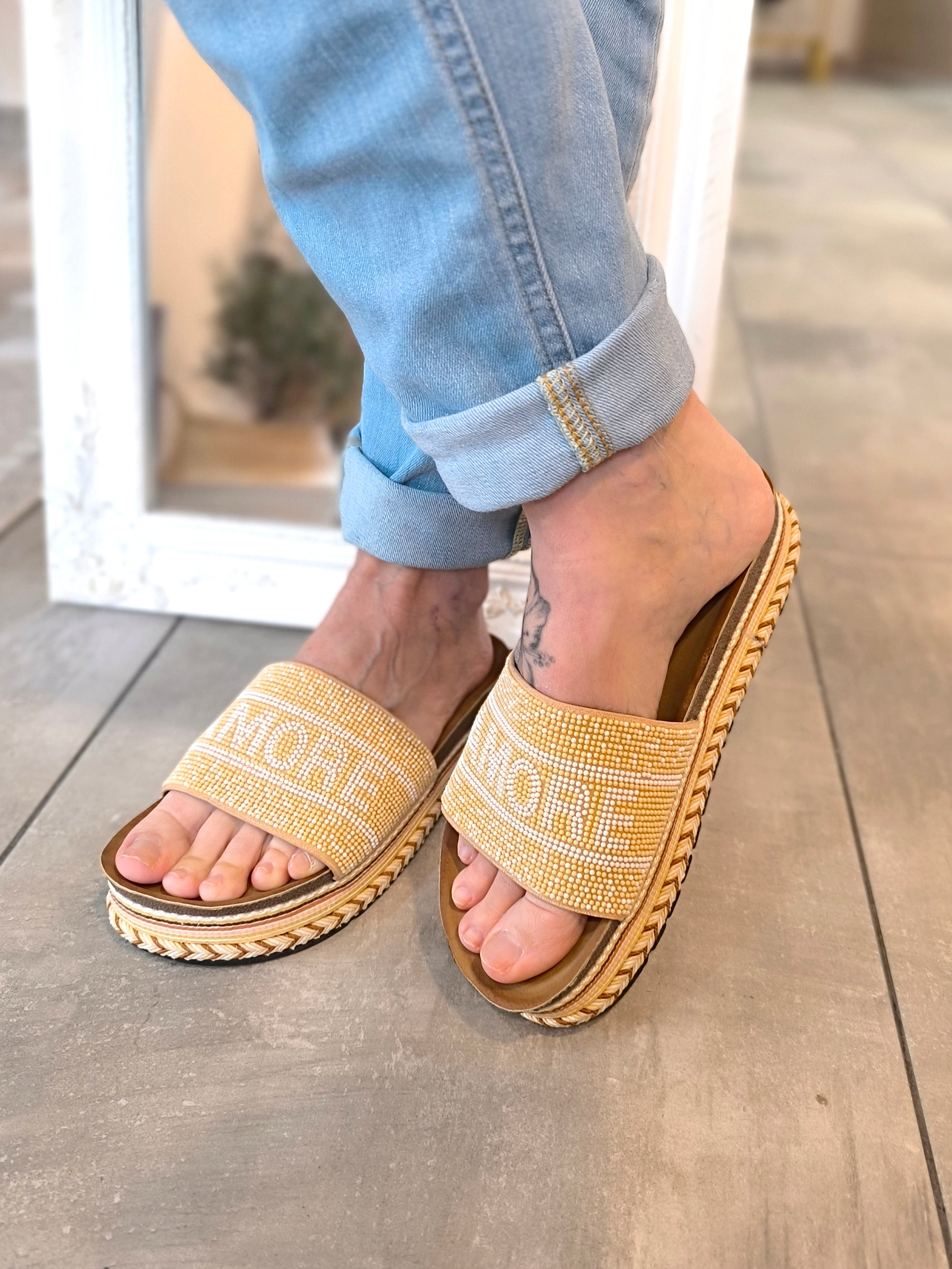 Pantoletten "Amore" in beige