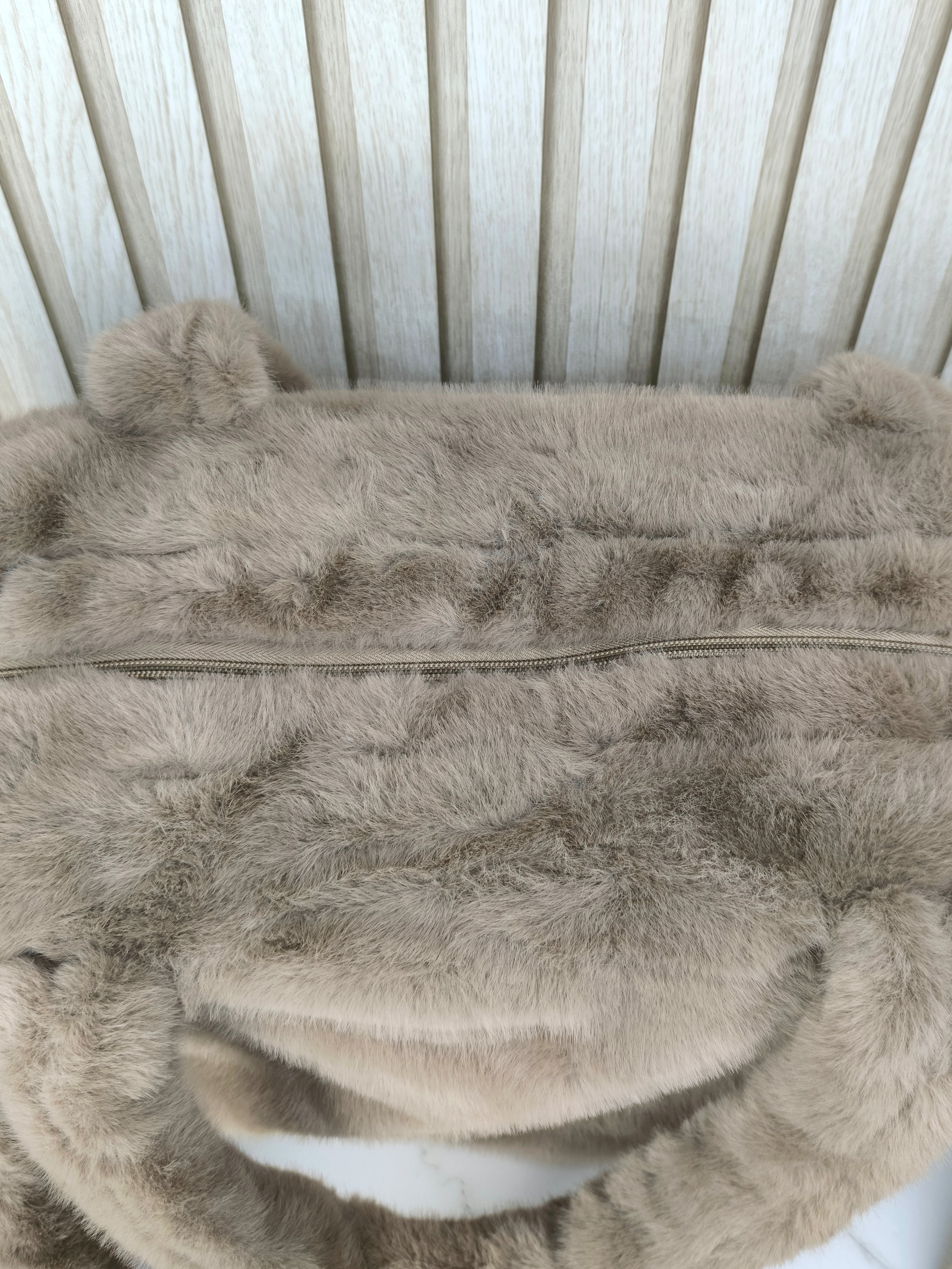 Grosse Felltasche taupe