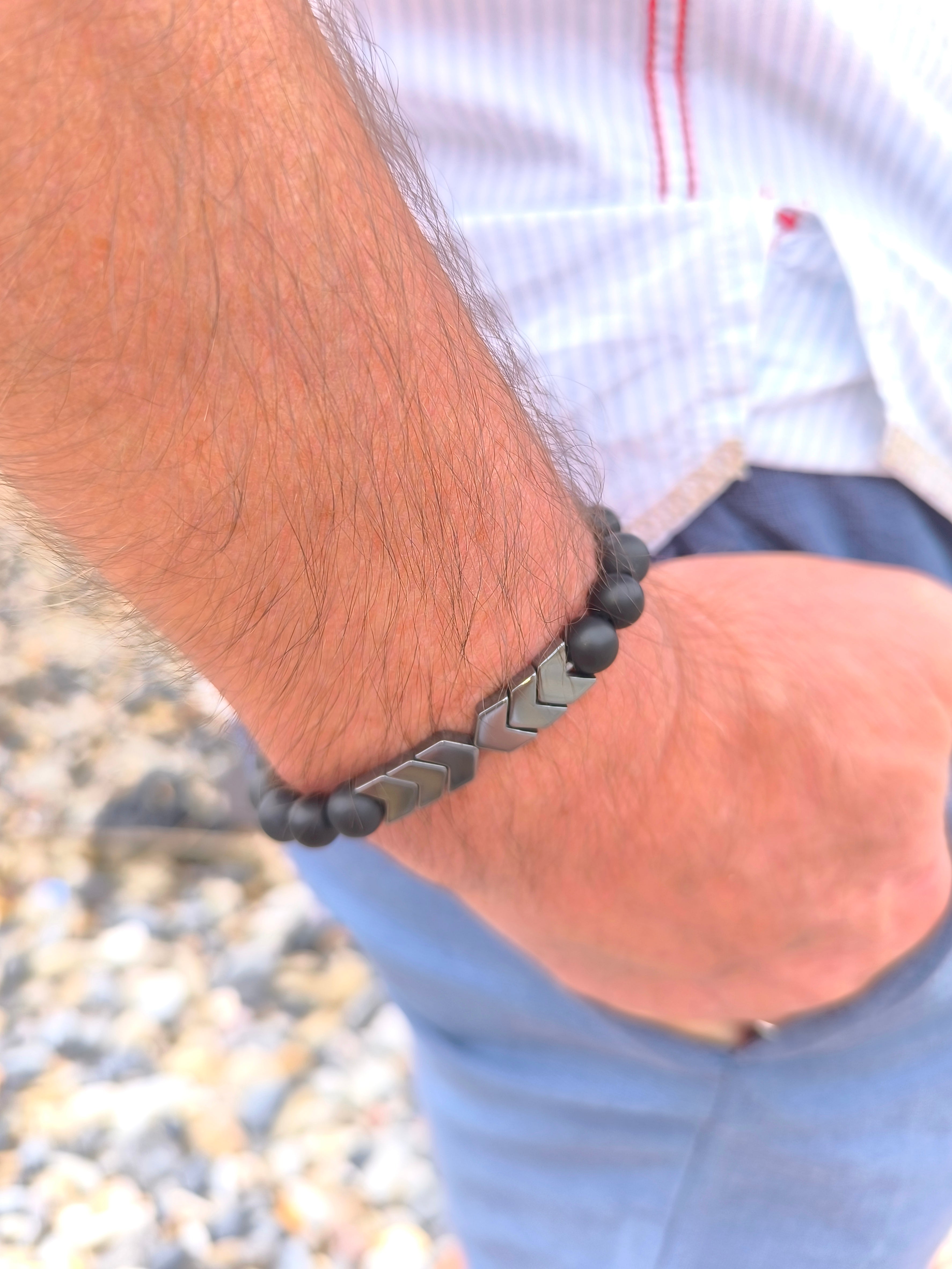 Armband mit schwarzem Achat und Hämatit 6mm