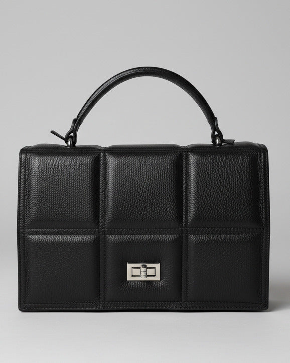 Handtasche aus Leder in schwarz inkl. langem Tragegurt