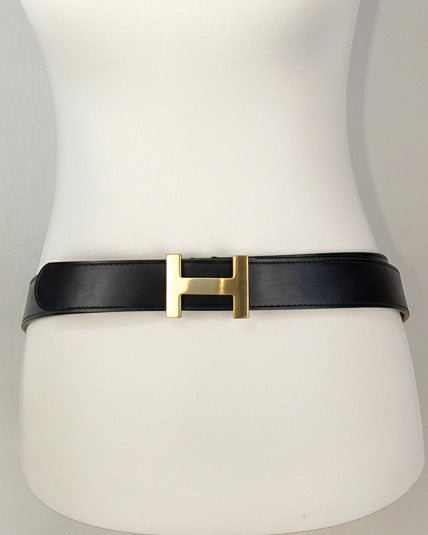 Ledergürtel mit goldener Schnalle in schwarz (95/105cm)