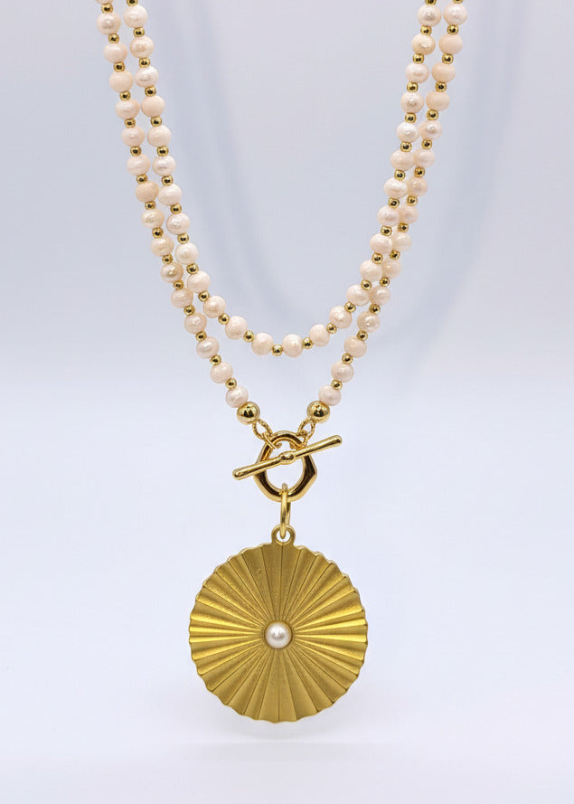 Lange Perlen Halskette pastell apricot/gold