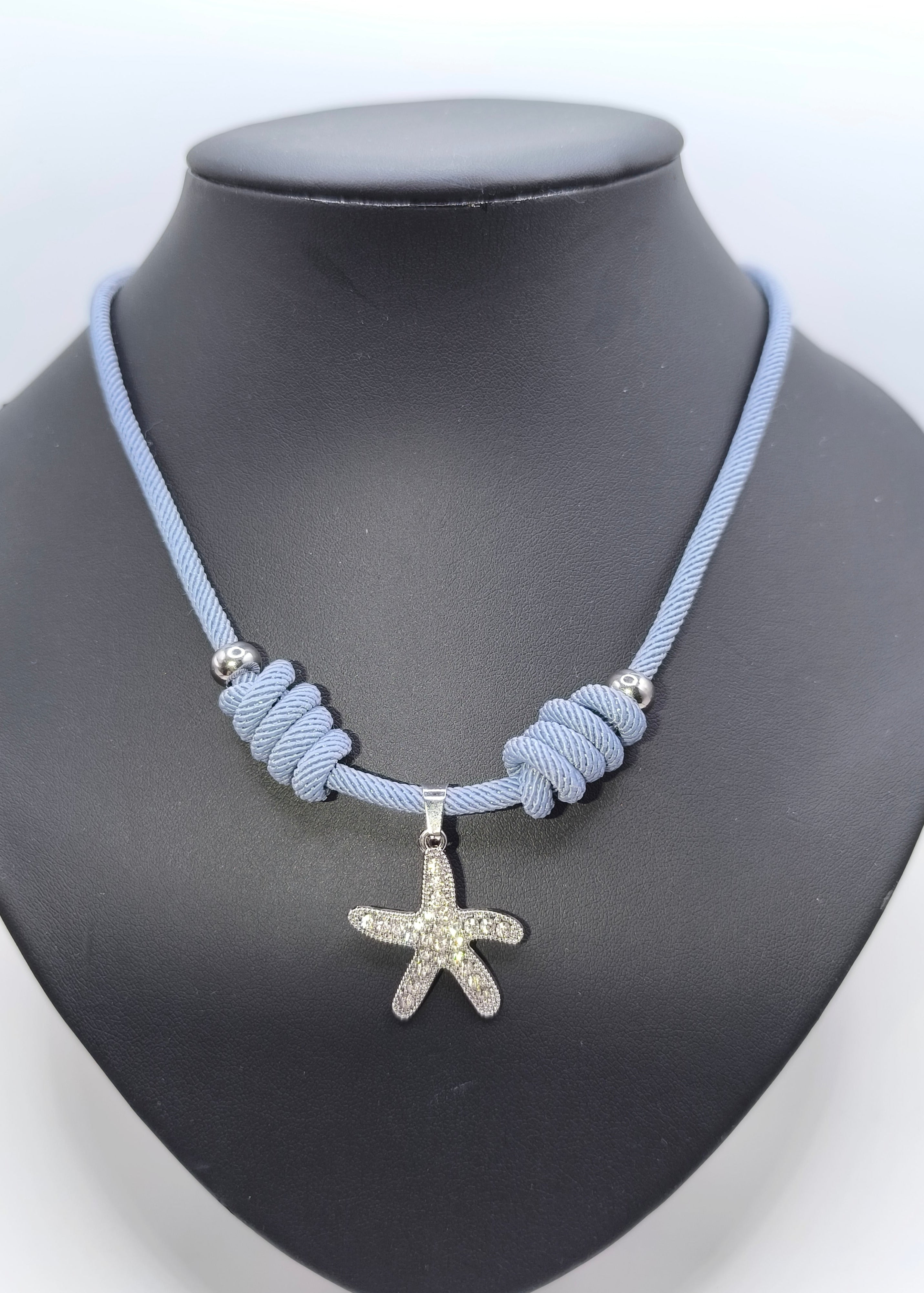 Halskette aus Seil jeansblau mit silbernem Seestern