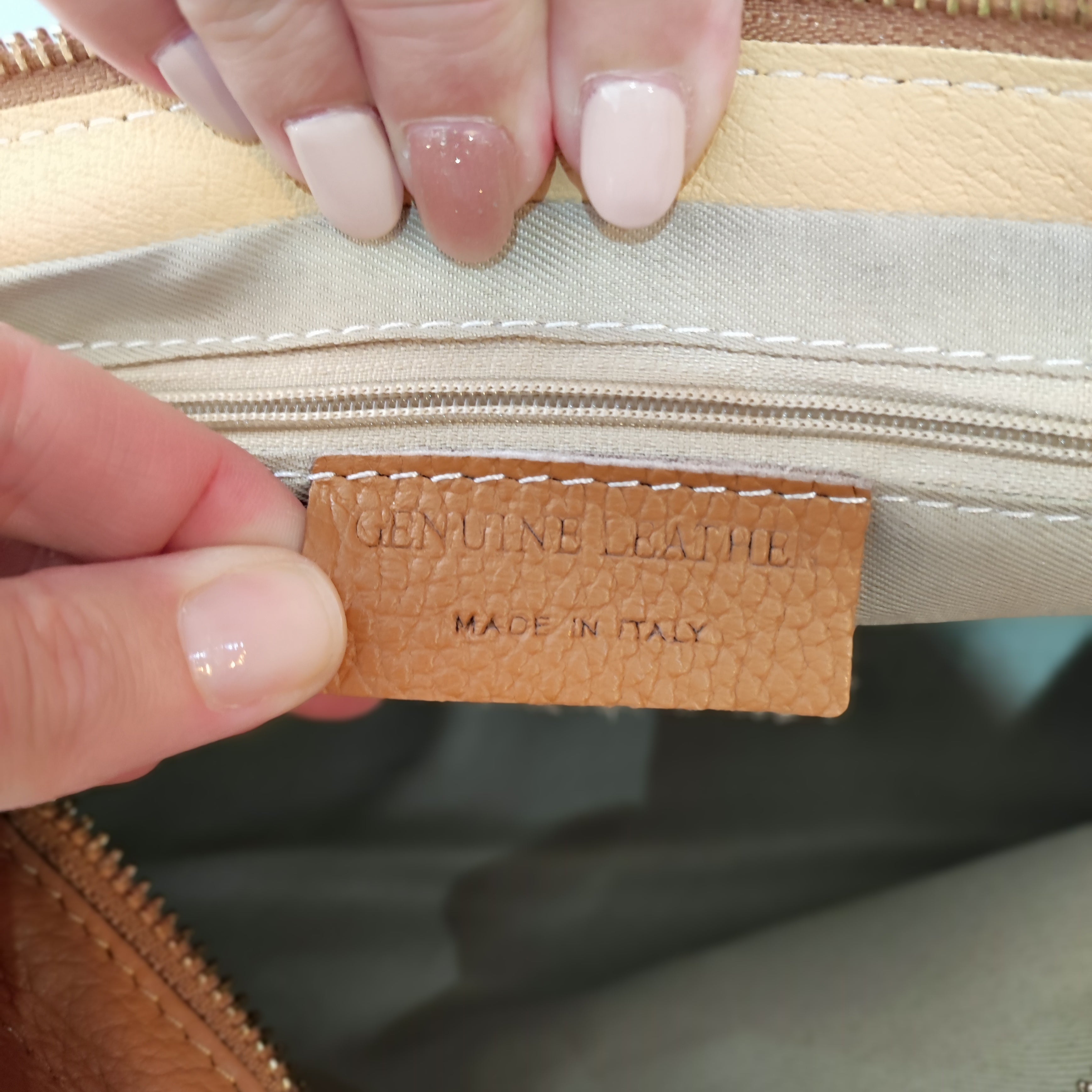 Ledertasche / Clutch hellbraun