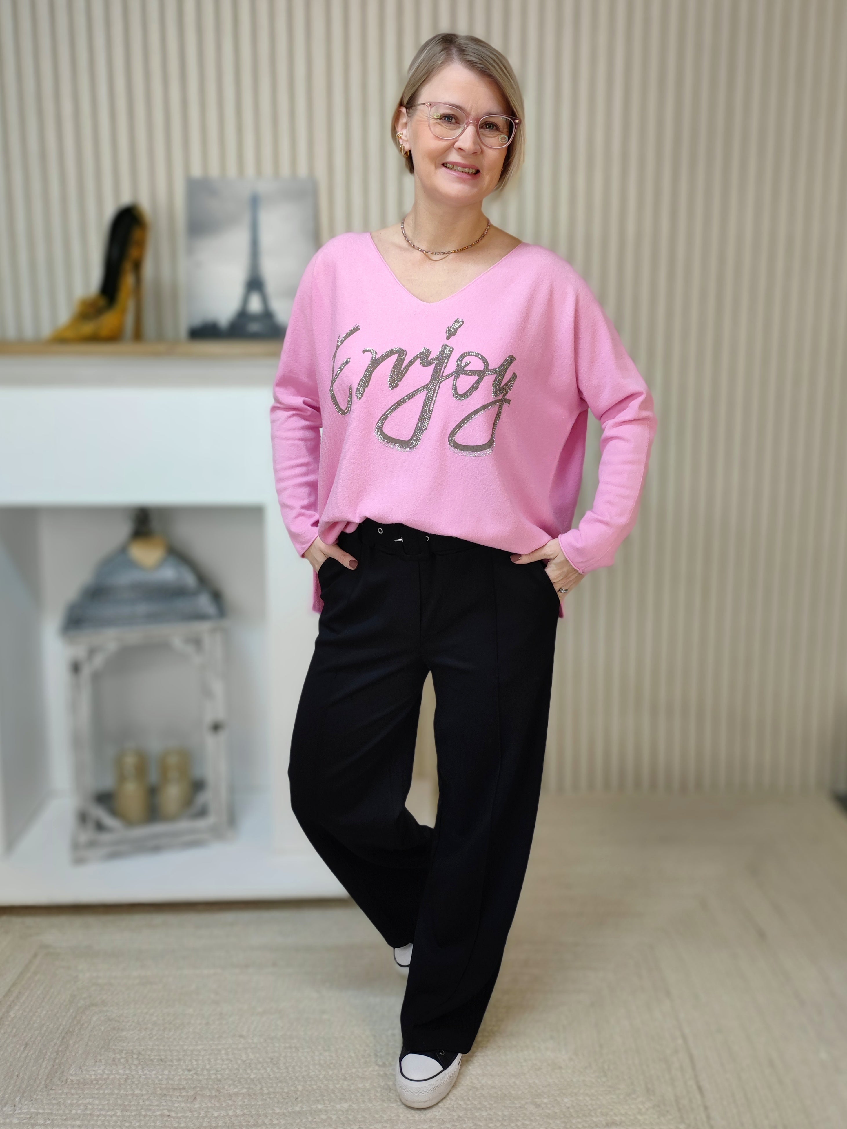 Lässige Stoffhose in schwarz (S-L)
