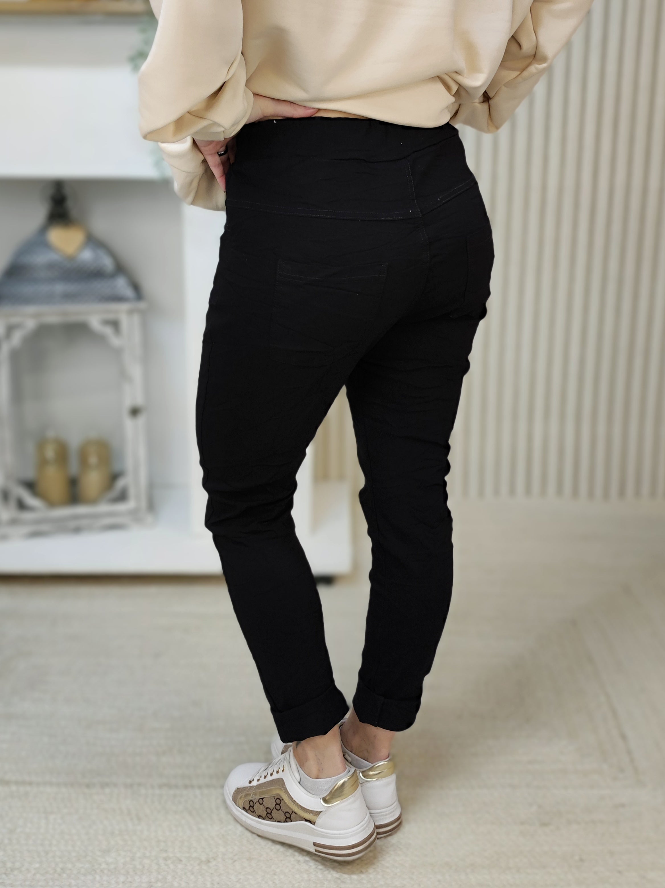 Stretchhose/Joggpant schwarz (36-42/44)