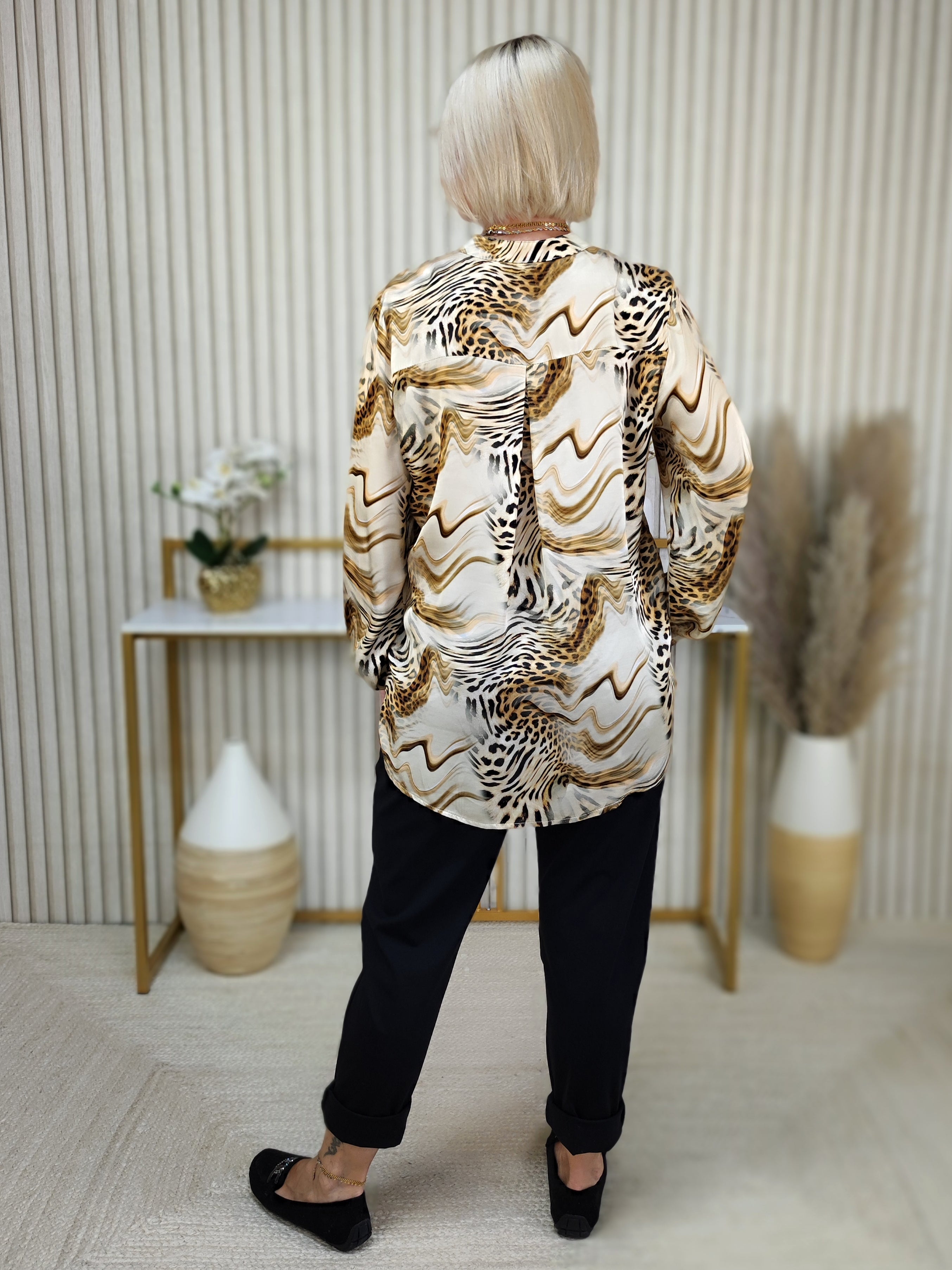 Modische Bluse "Safari" im Leodesign (36-42)