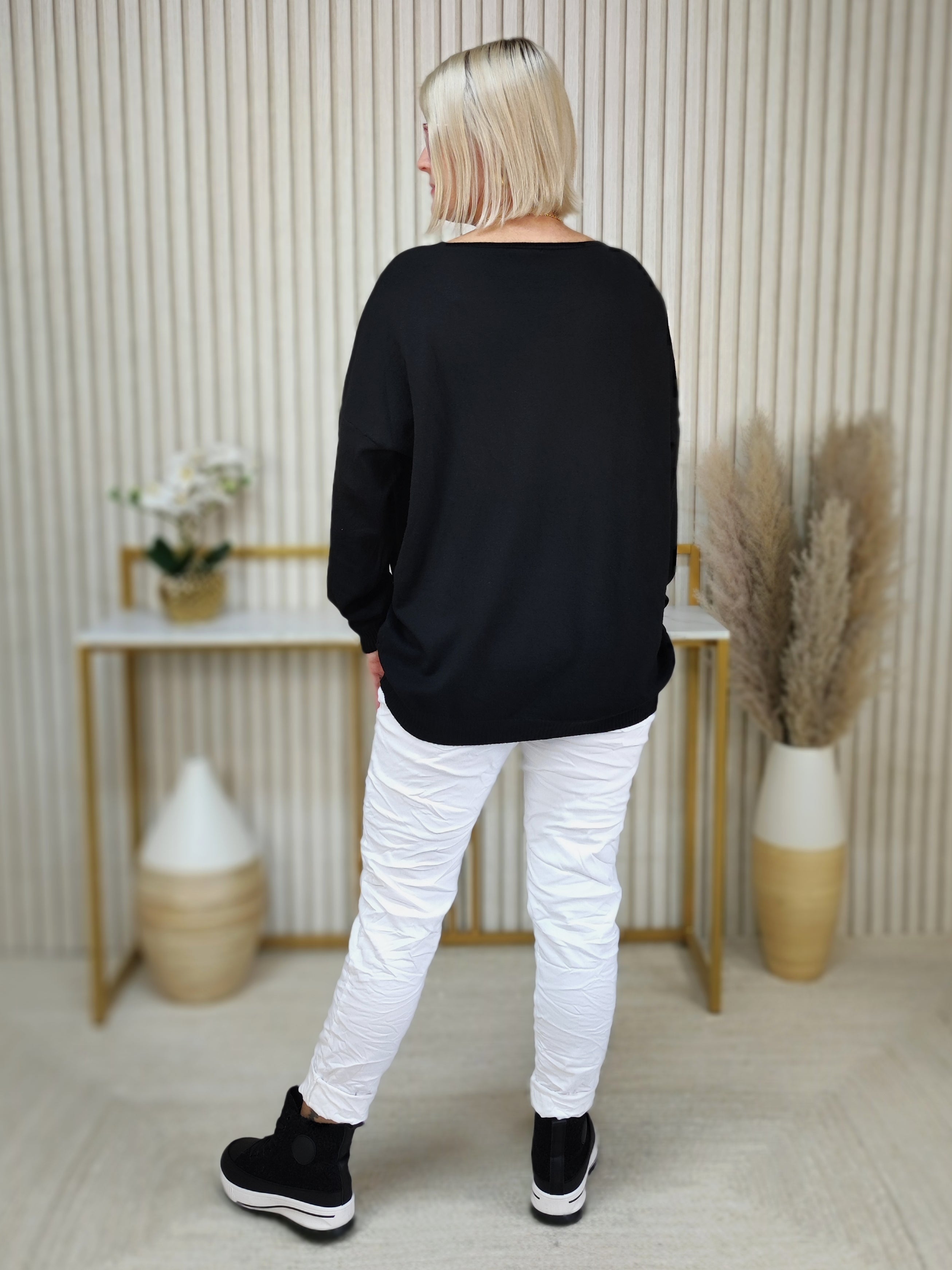 Pullover - Leichtstrick "D" schwarz (38-42/44)
