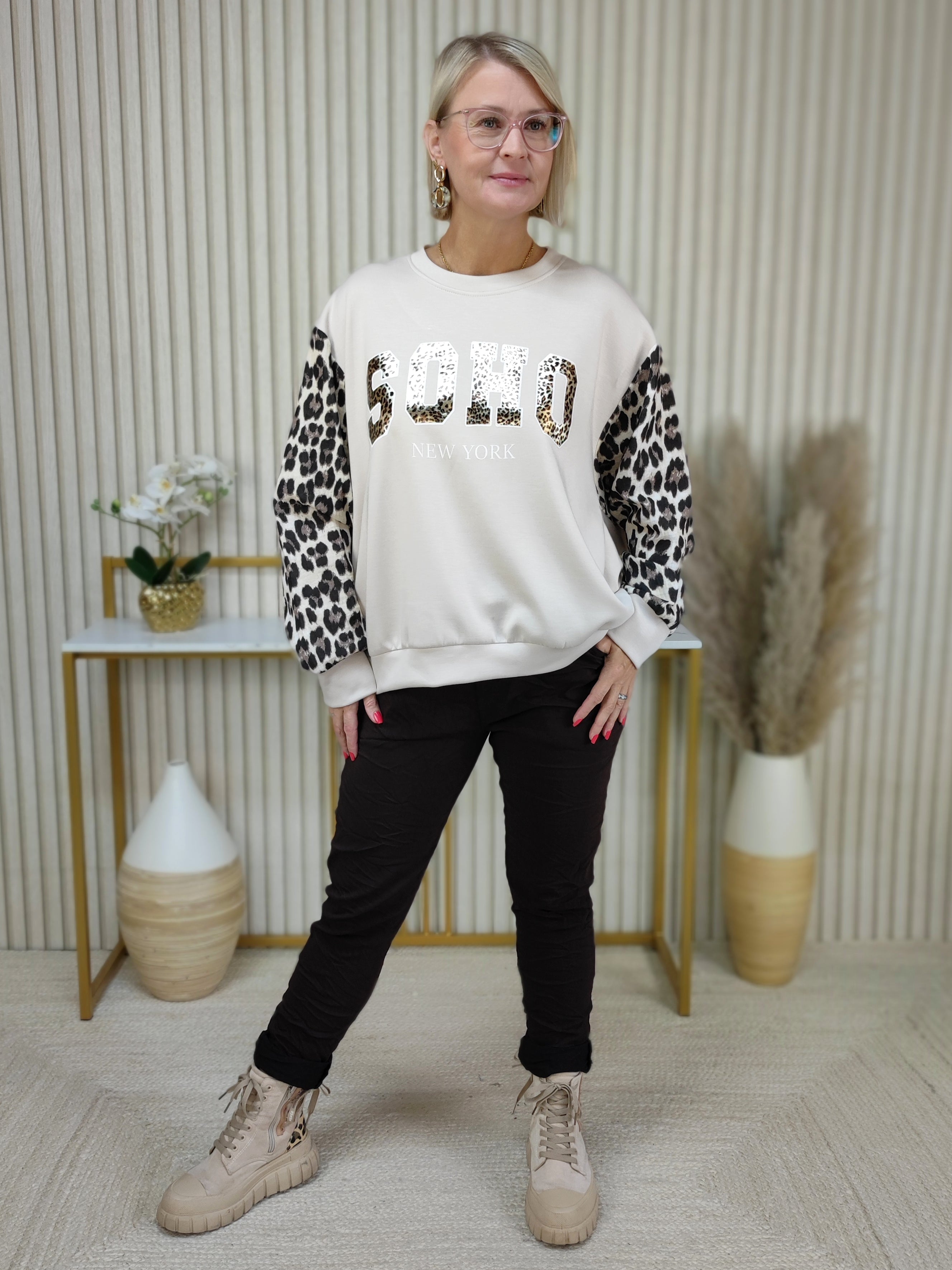 Sweatshirt "Soho" beige (38-44)