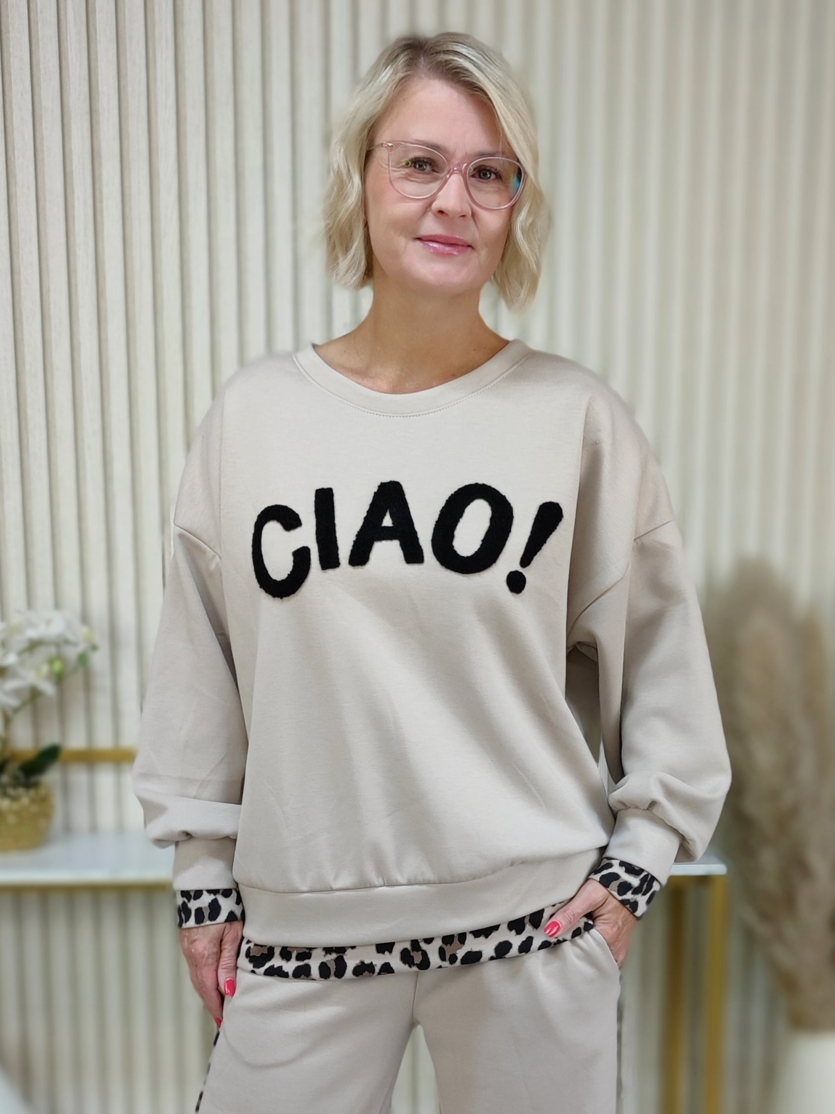 Sweatshirt "Ciao Bella" beige (36-42/44)