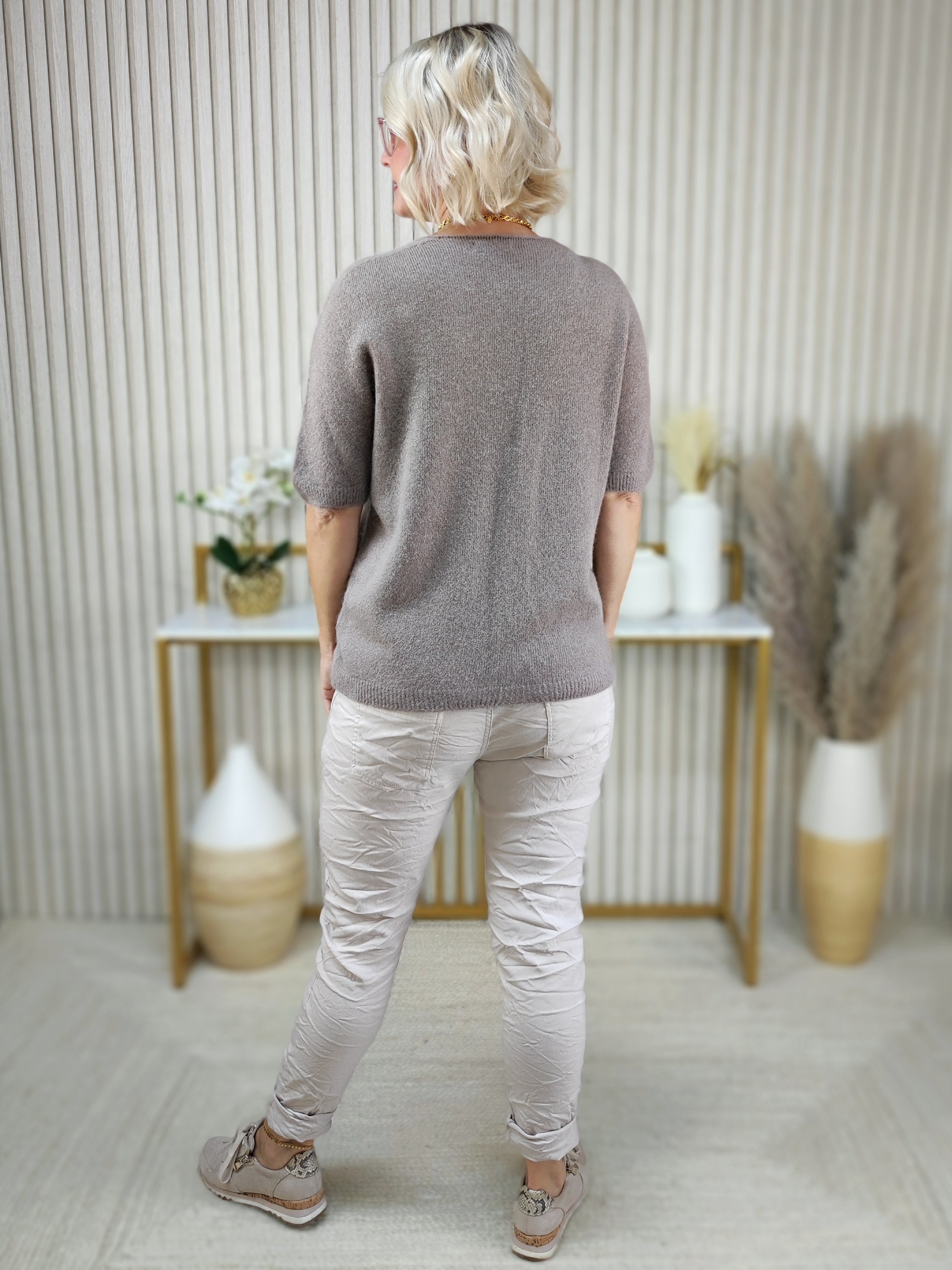 Pulli "No. 5" mud (36-42)