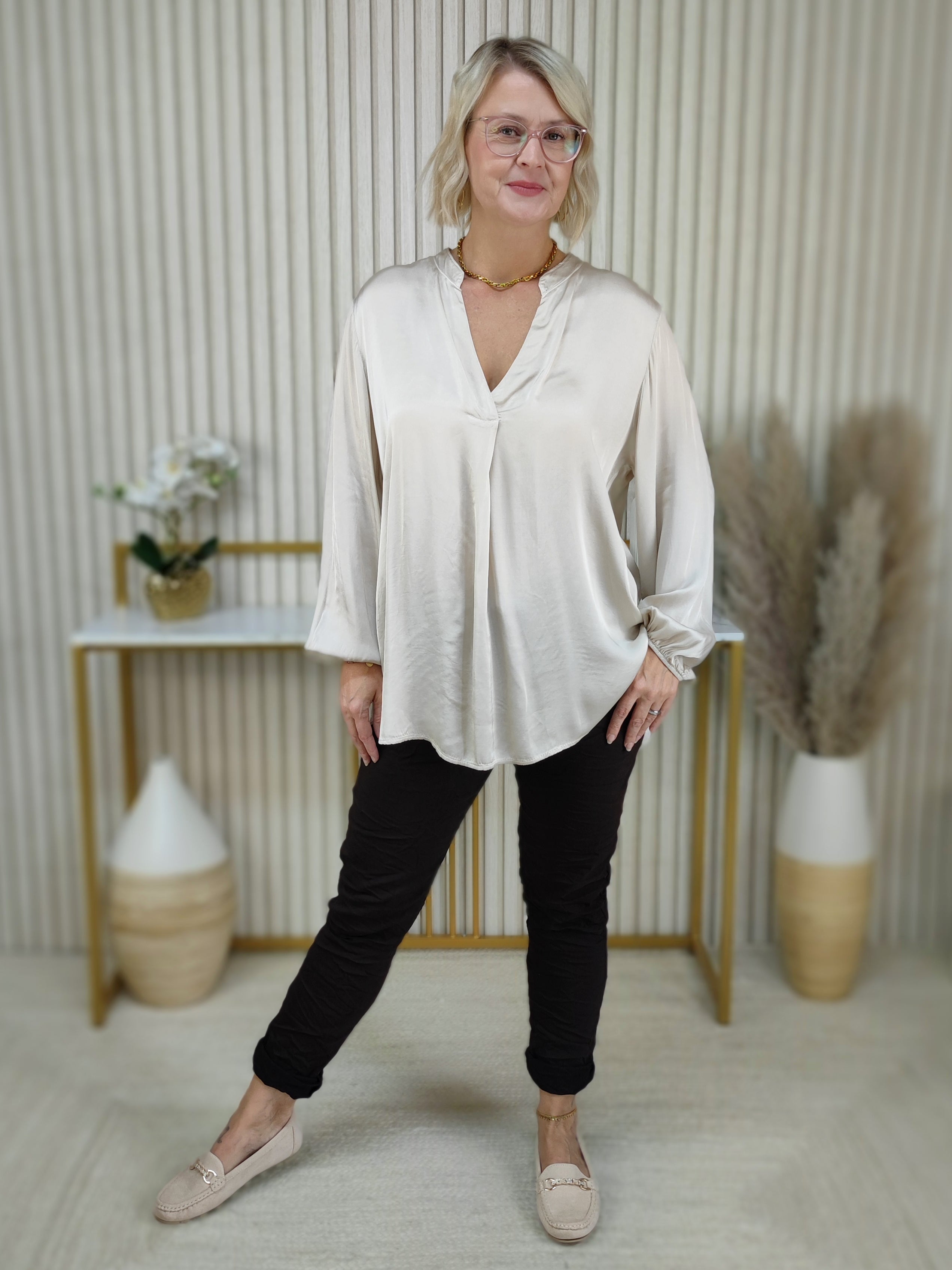 Bluse einfarbig beige (40-44)