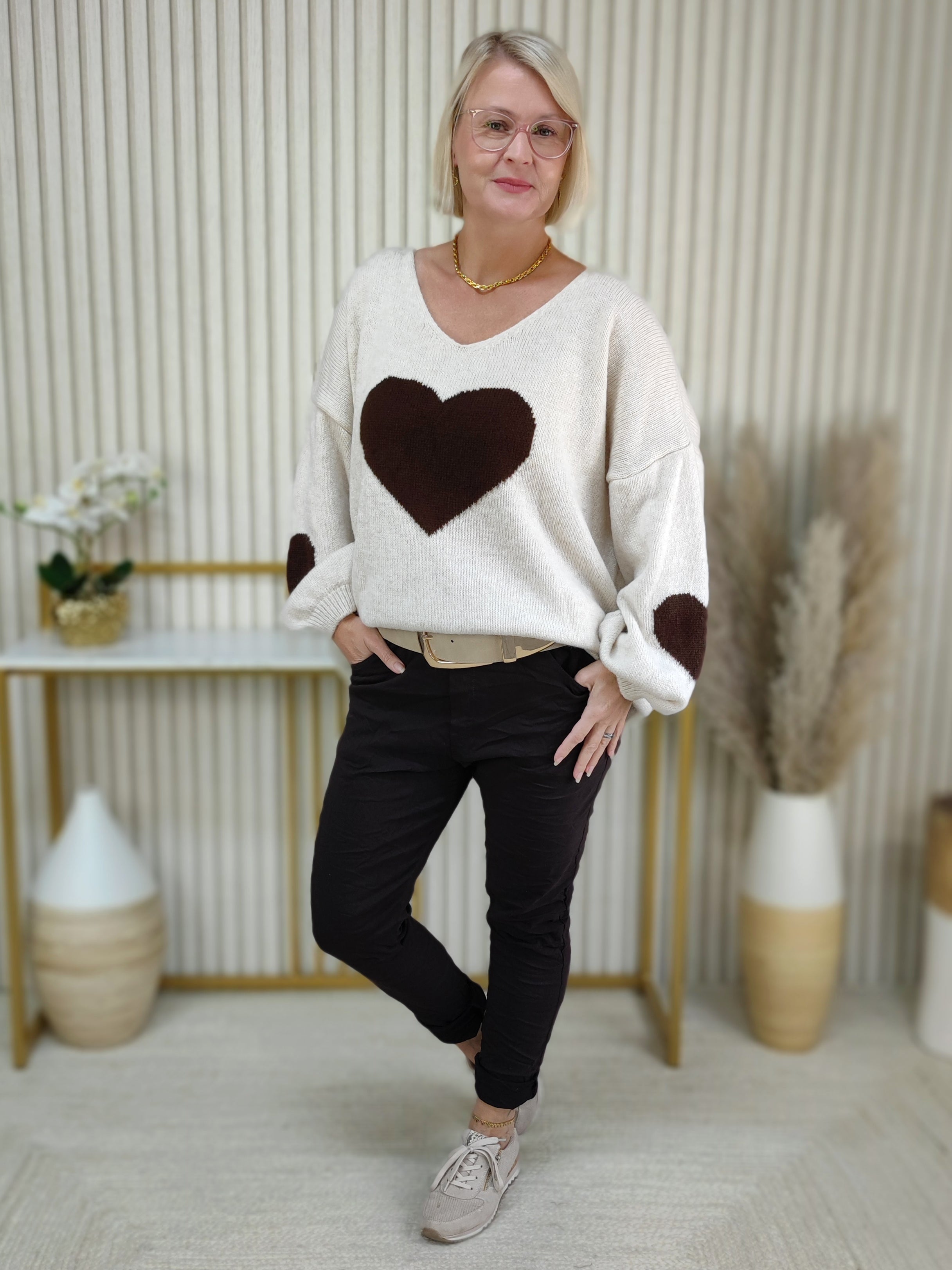Pullover "Lovely" beige (40-46)