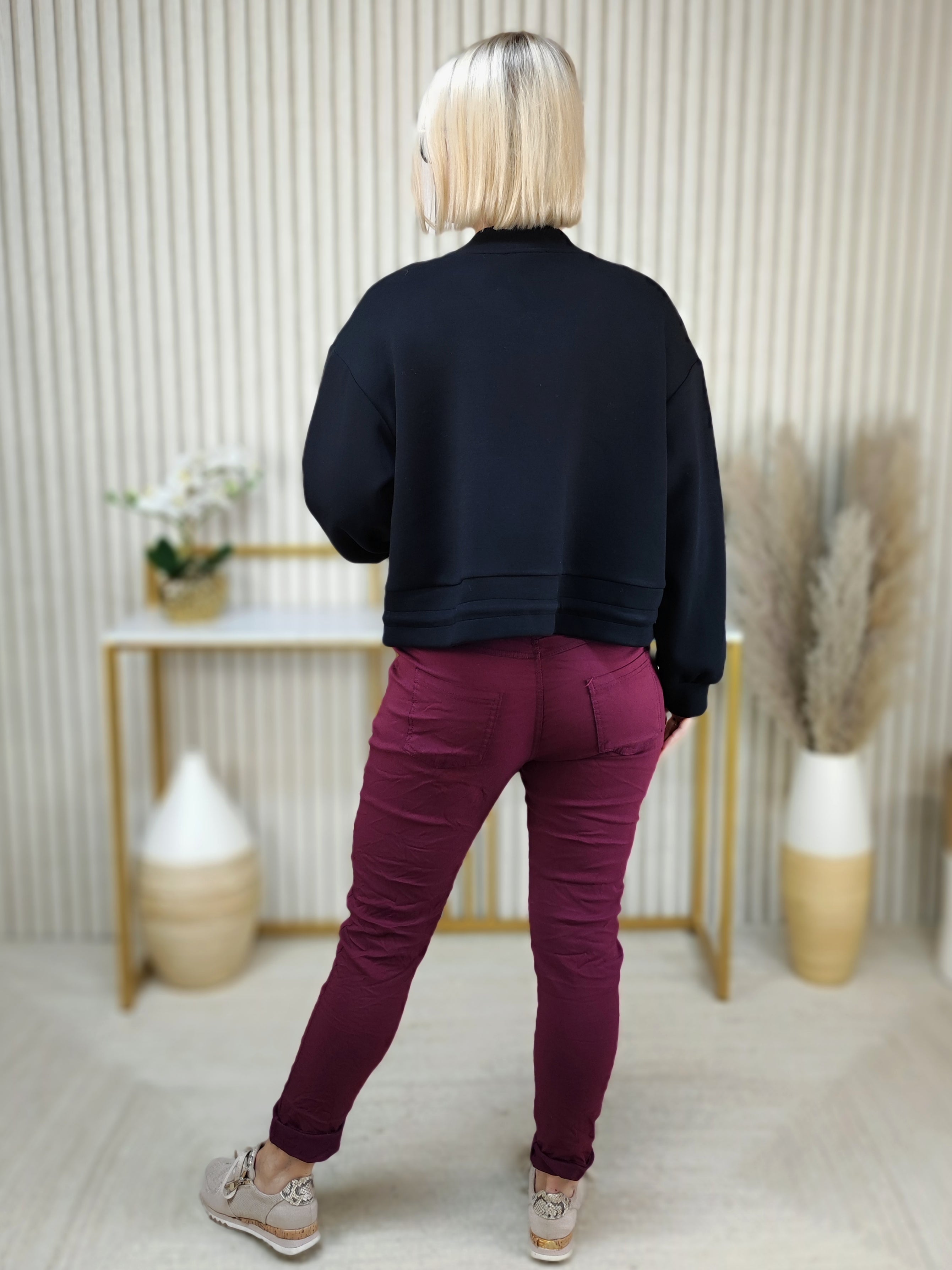 Sweatjacke schwarz (38-42/44)