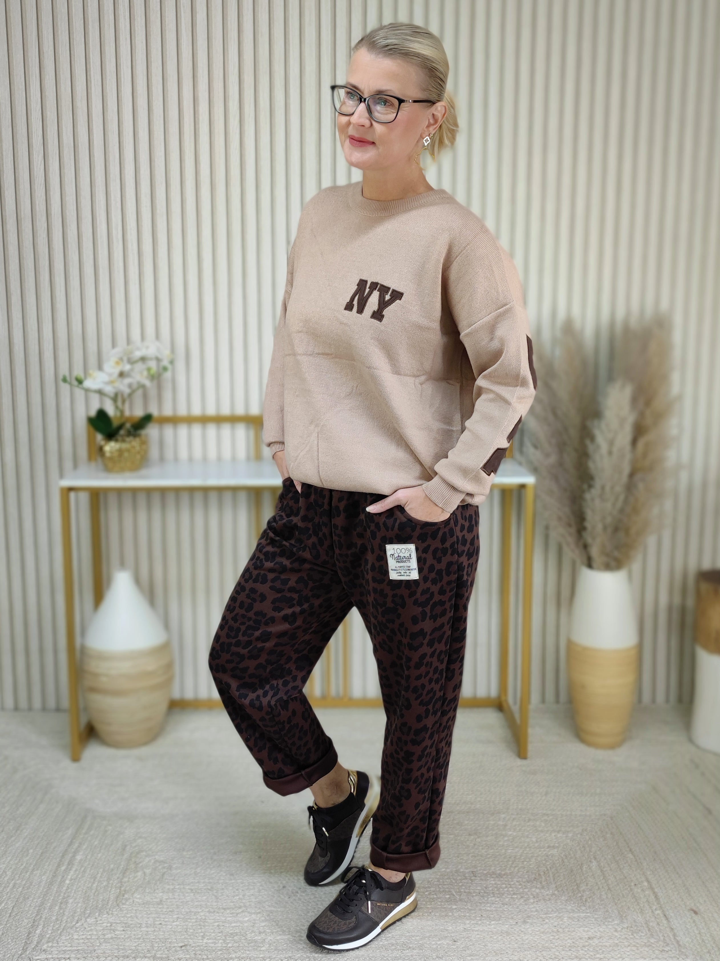 Attraktiver Pullover "NY" in camel (36-42/44)