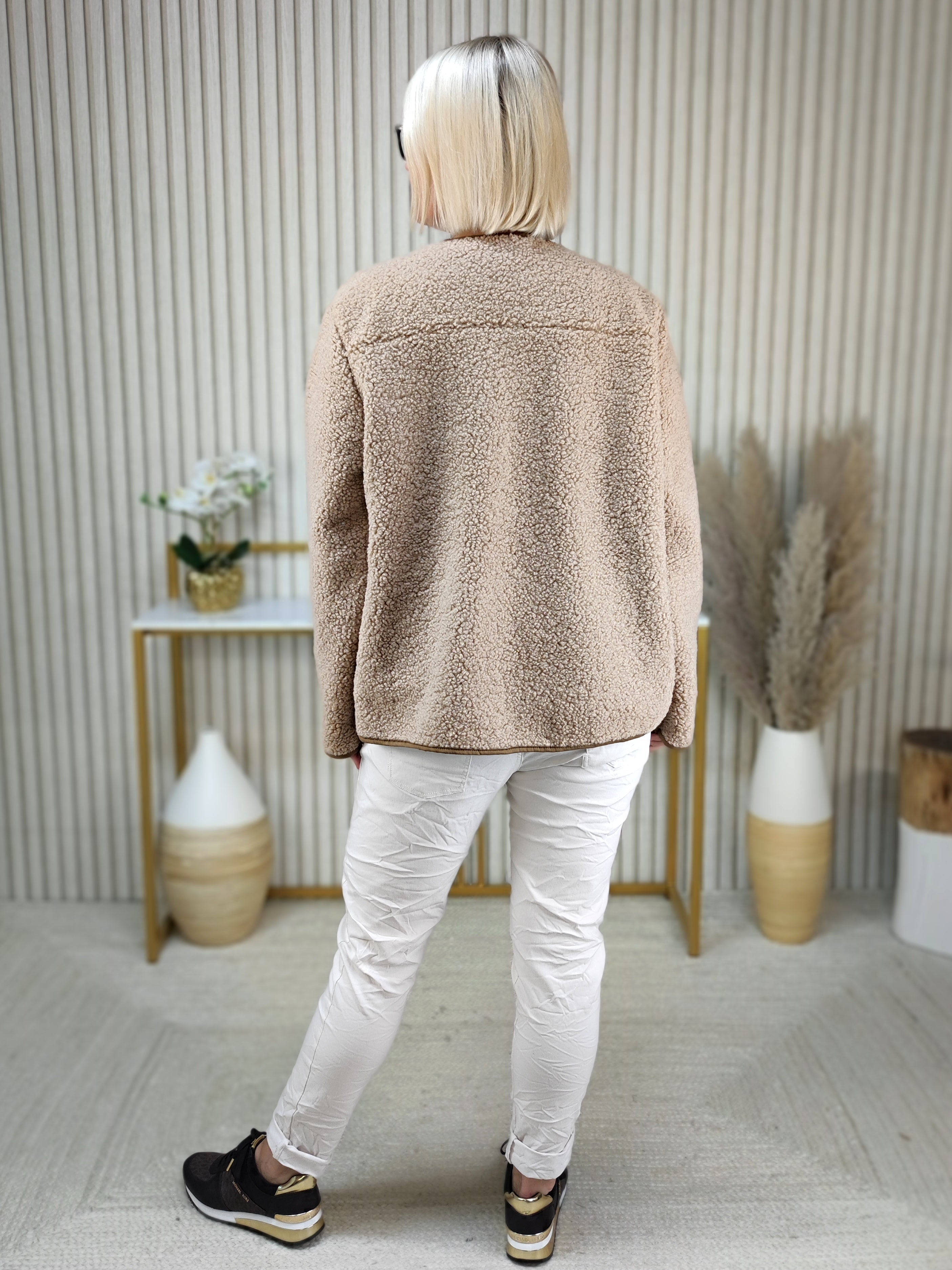 Boucle Jacke camel (38-42/44)