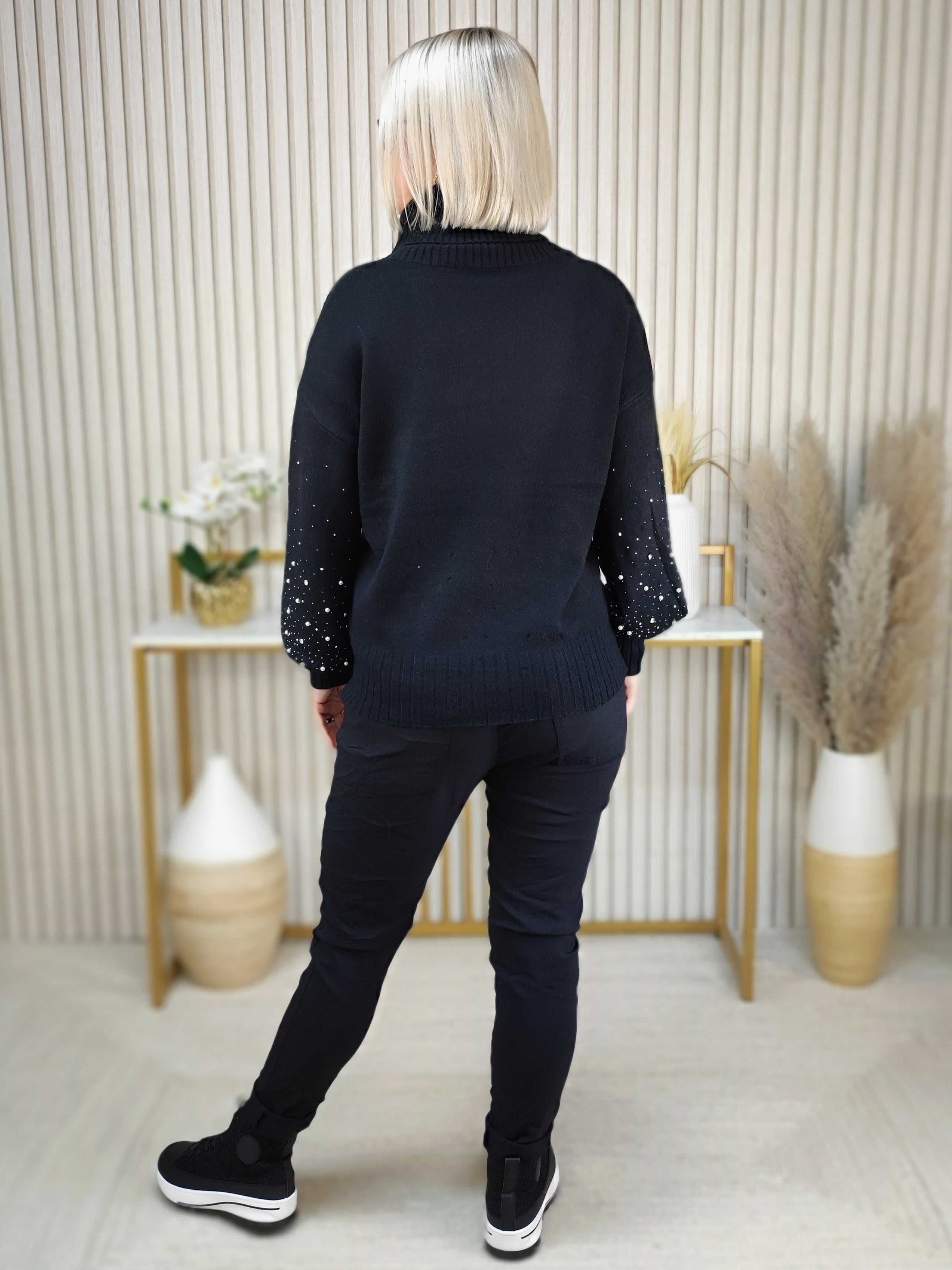 Pullover "Amira" mit Rollkragen schwarz (36-42)