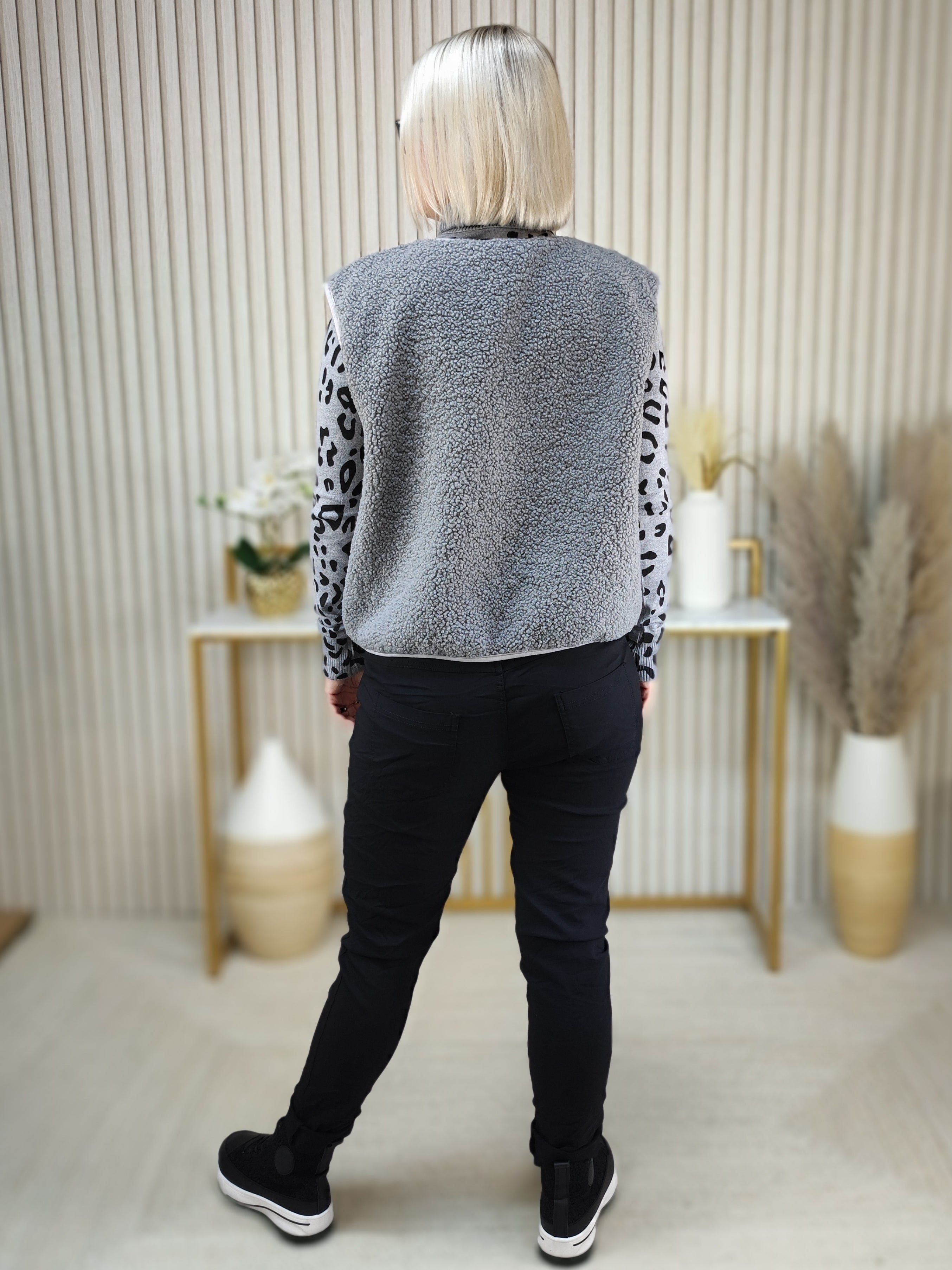 Teddy Weste grau (36-42)