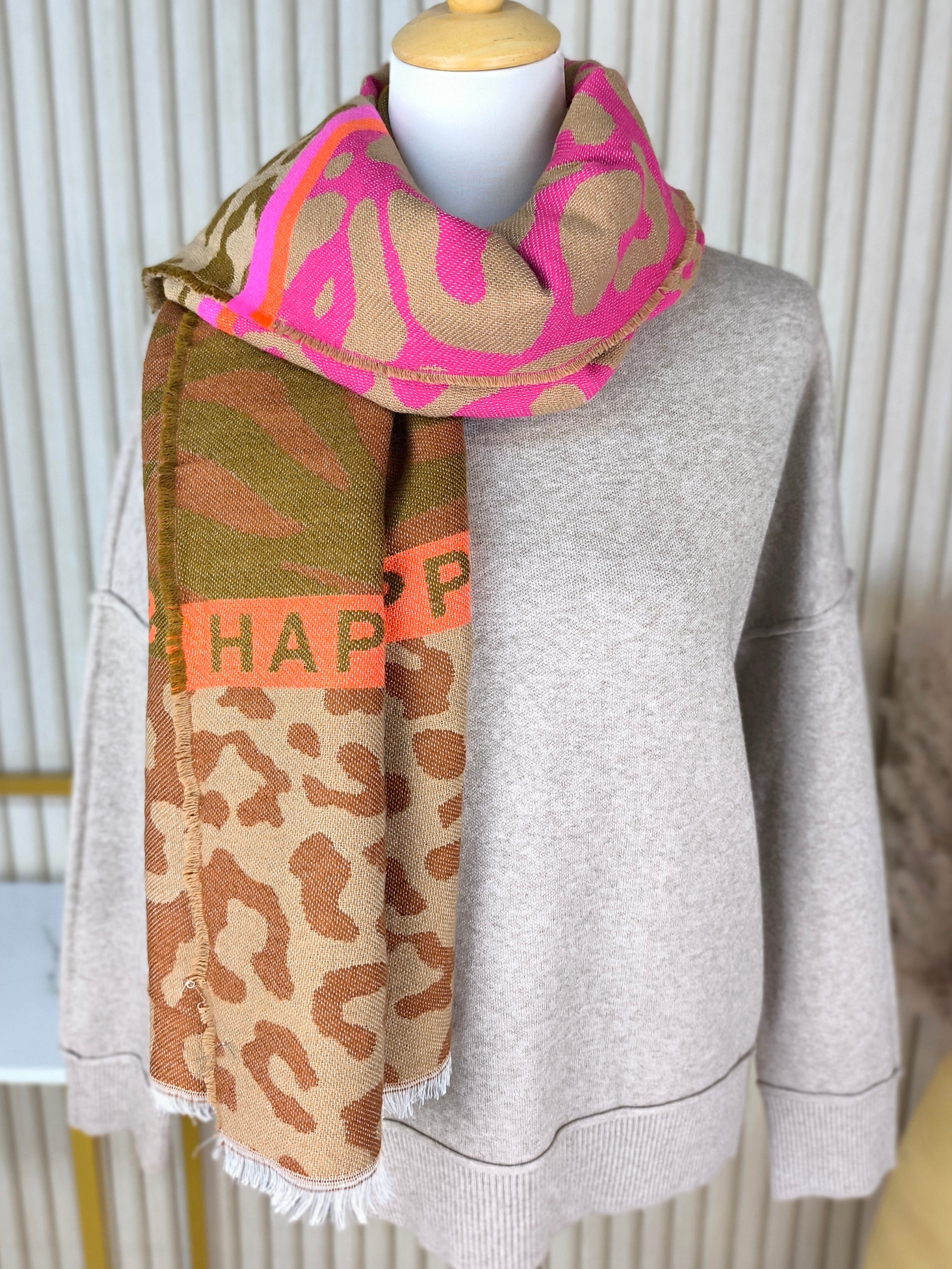 Wollschal "Happiness" ( in 2 Farben)