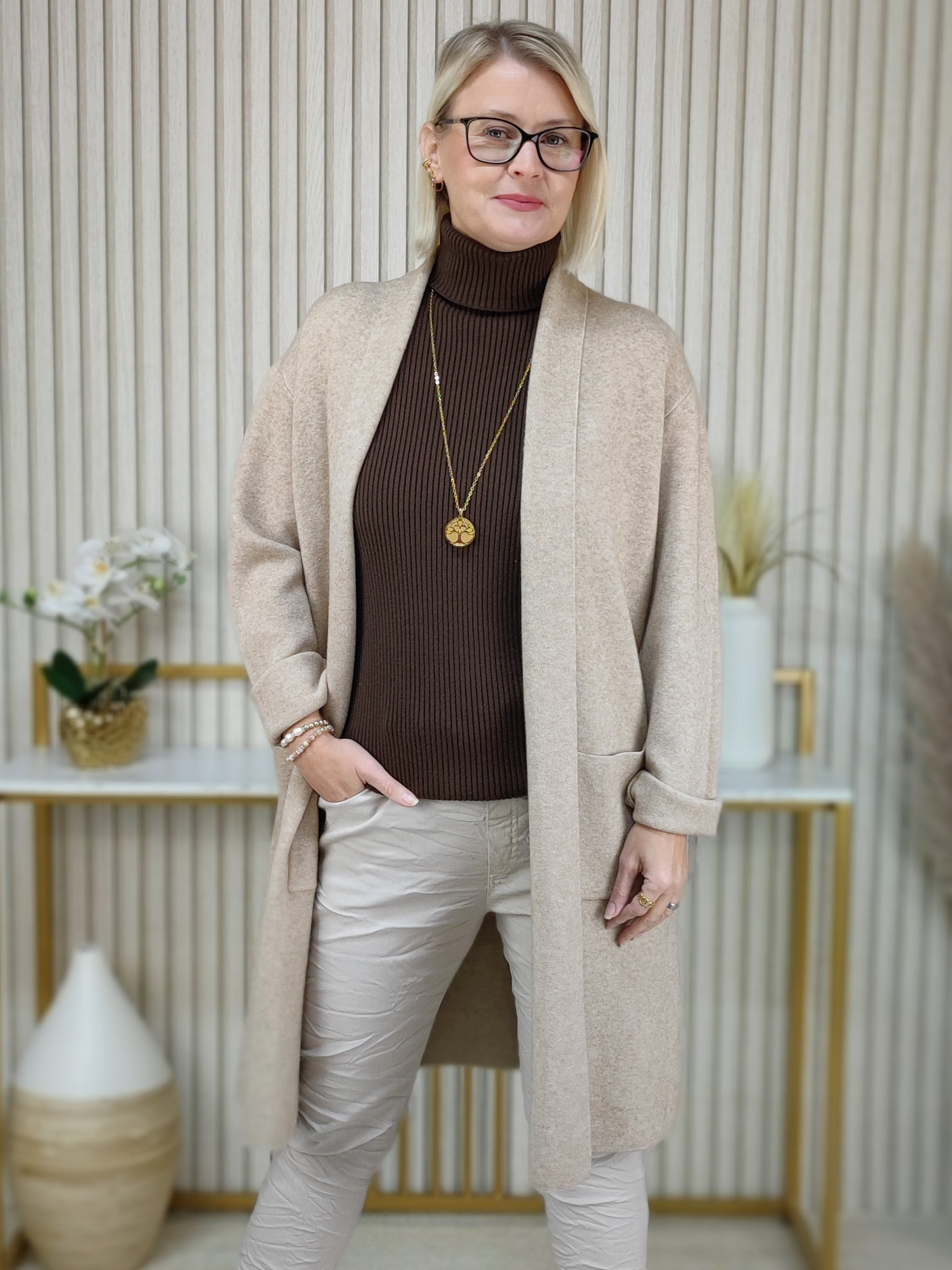 Weicher Cardigan Uni light camel (38-44)