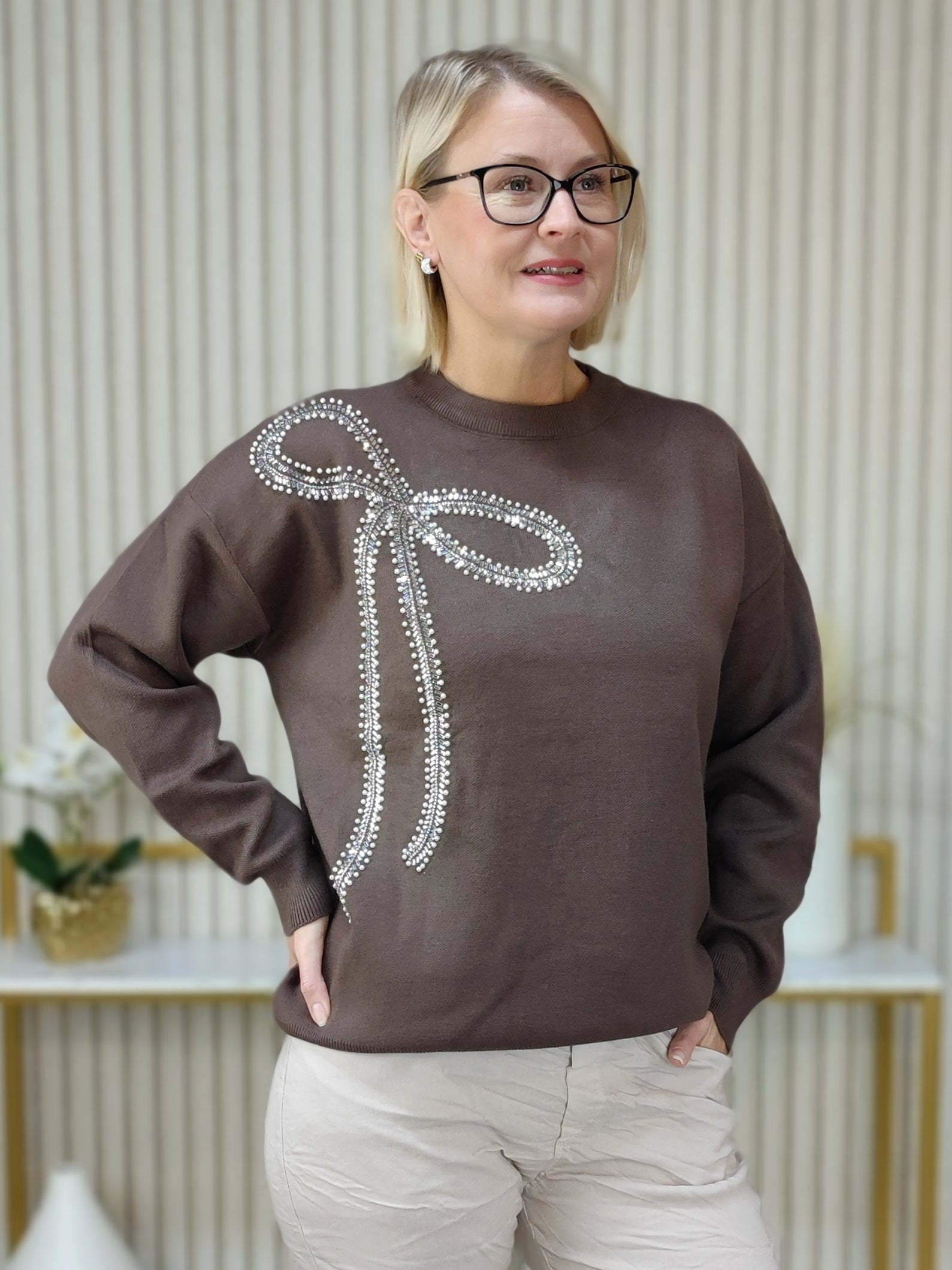 Pullover "Schleife" schoko (36-44)