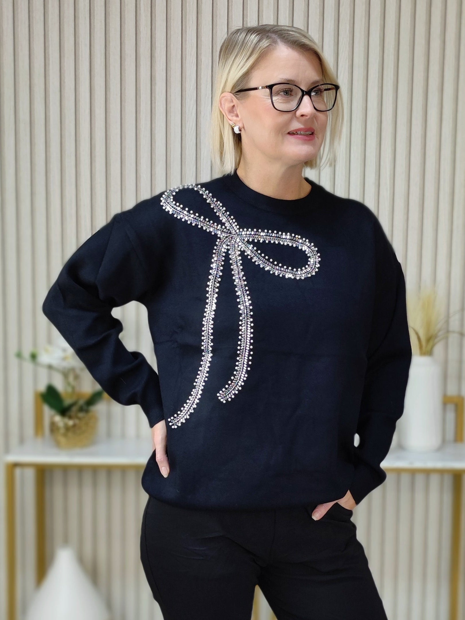 Pullover "Schleife" schwarz (36-44)