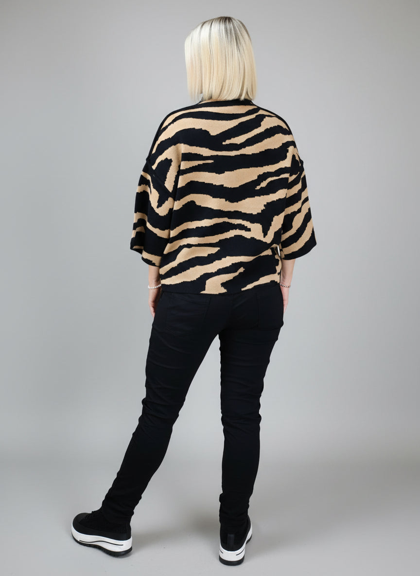 Turtle Neck Pullover im Zebra Design camel (36-44)