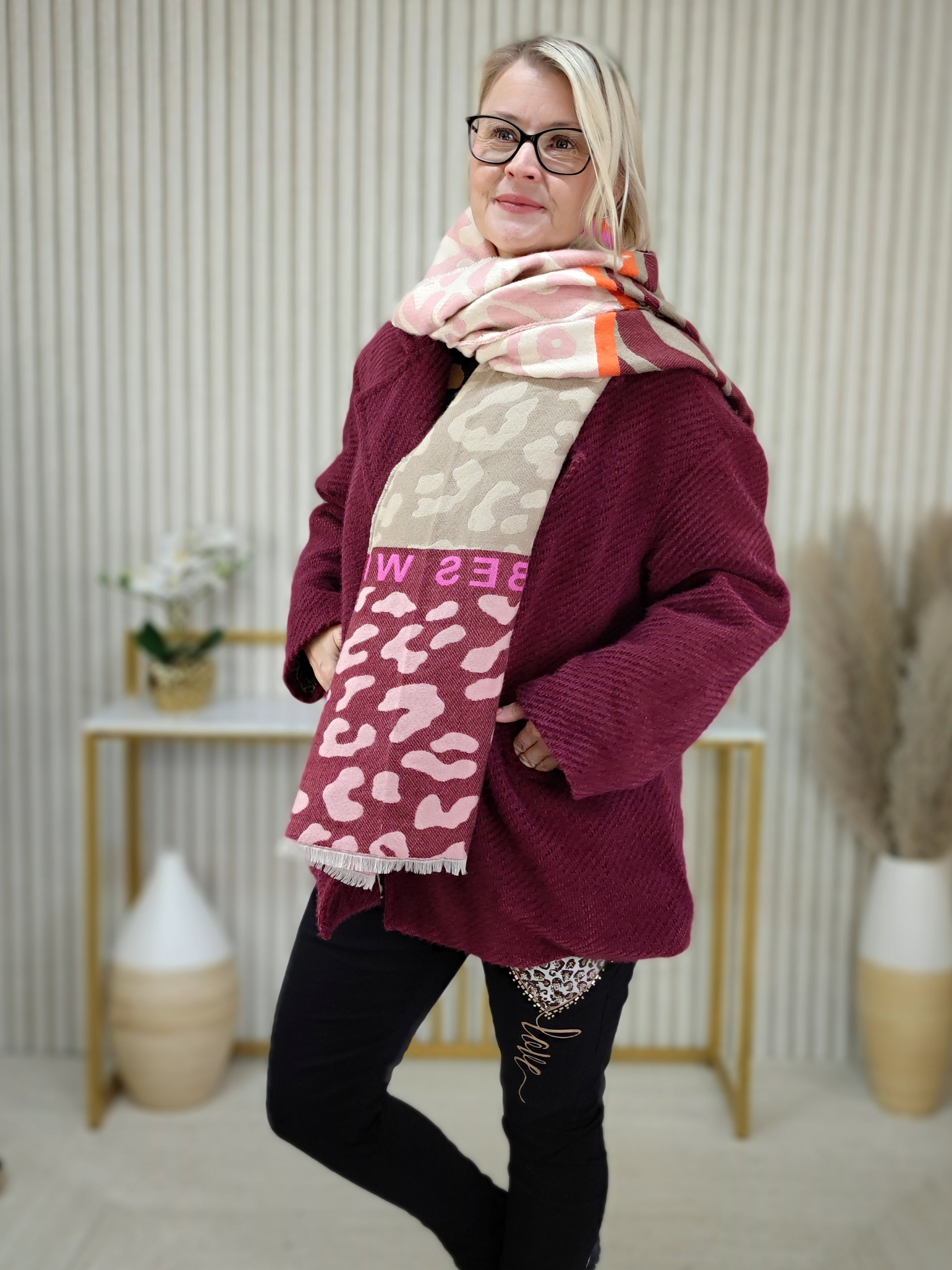 Wollschal "Happiness" ( in 2 Farben)