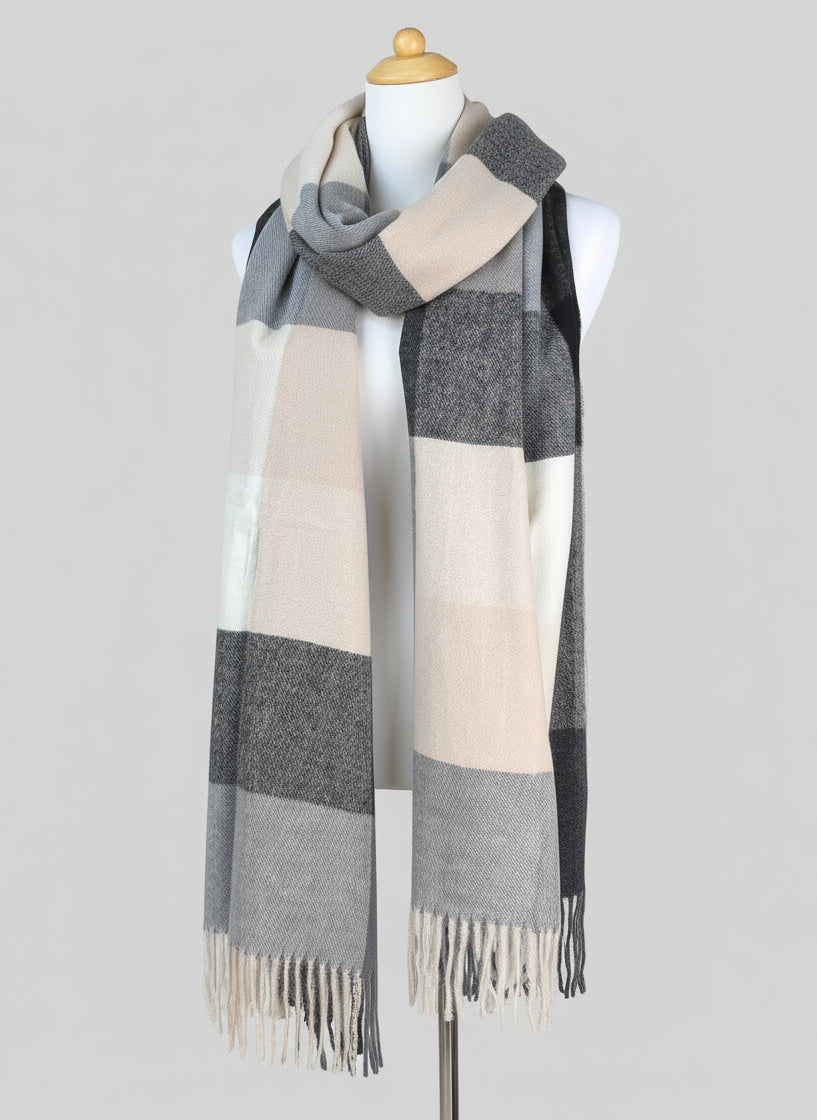 Kuschelschal kariert in 3 Farben