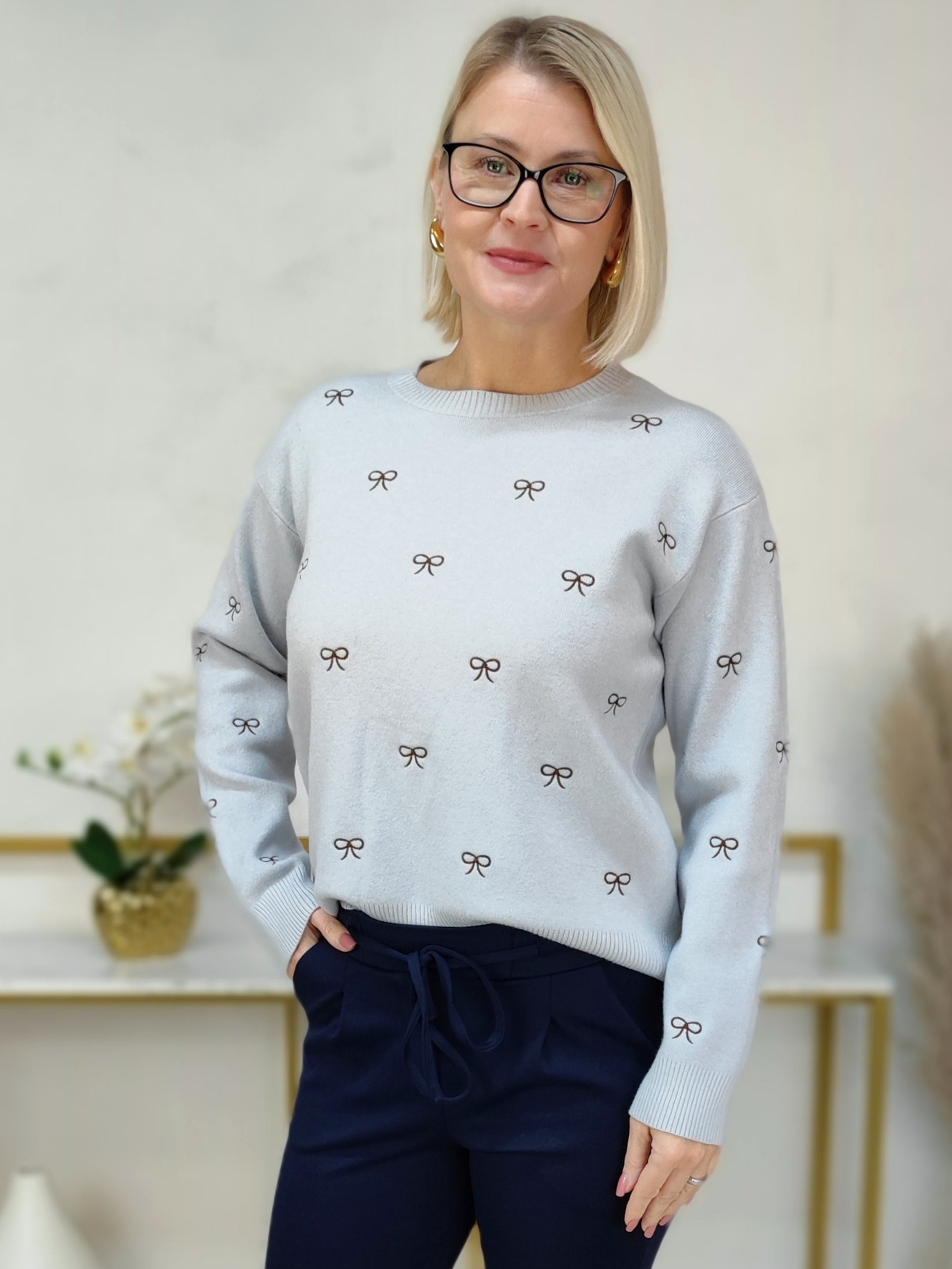 Pullover "Schleifchen" hellblau (36-40/42)