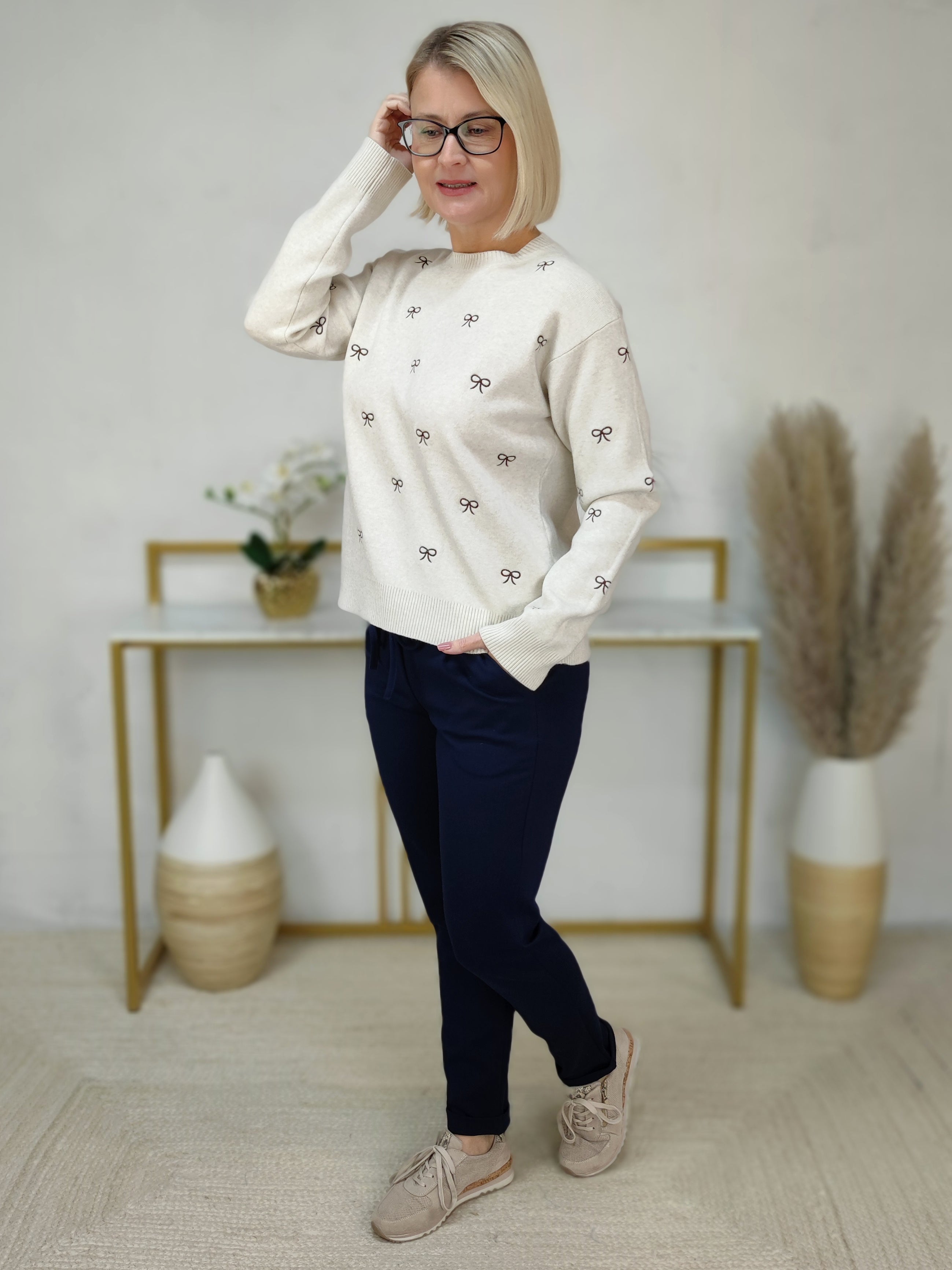 Pullover "Schleifchen" beige (36-40/42)