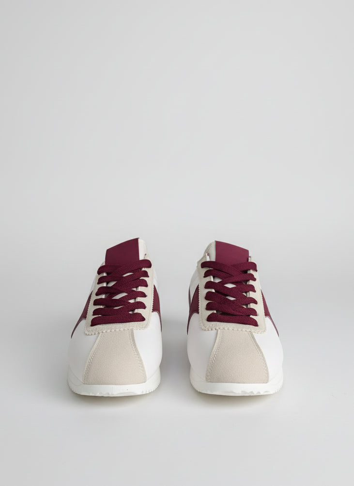 Sneaker beige/vino in den Größen 36-41