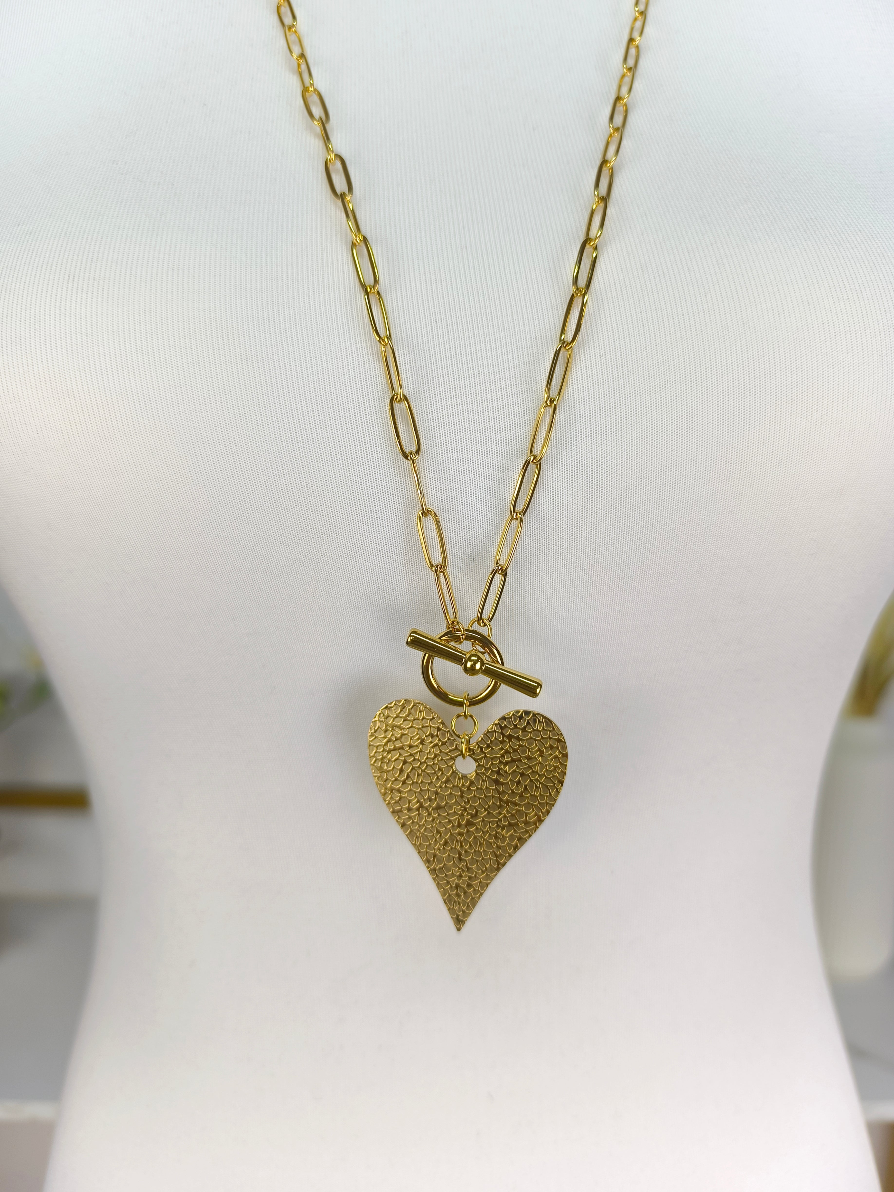 Lange, modische Edelstahl Herzkette