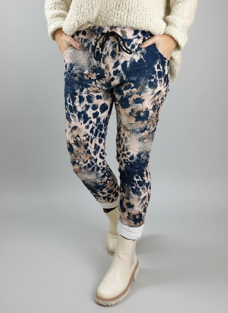 Gemusterte Hose/Joggpant beige/dunkelblau (38-42/44)