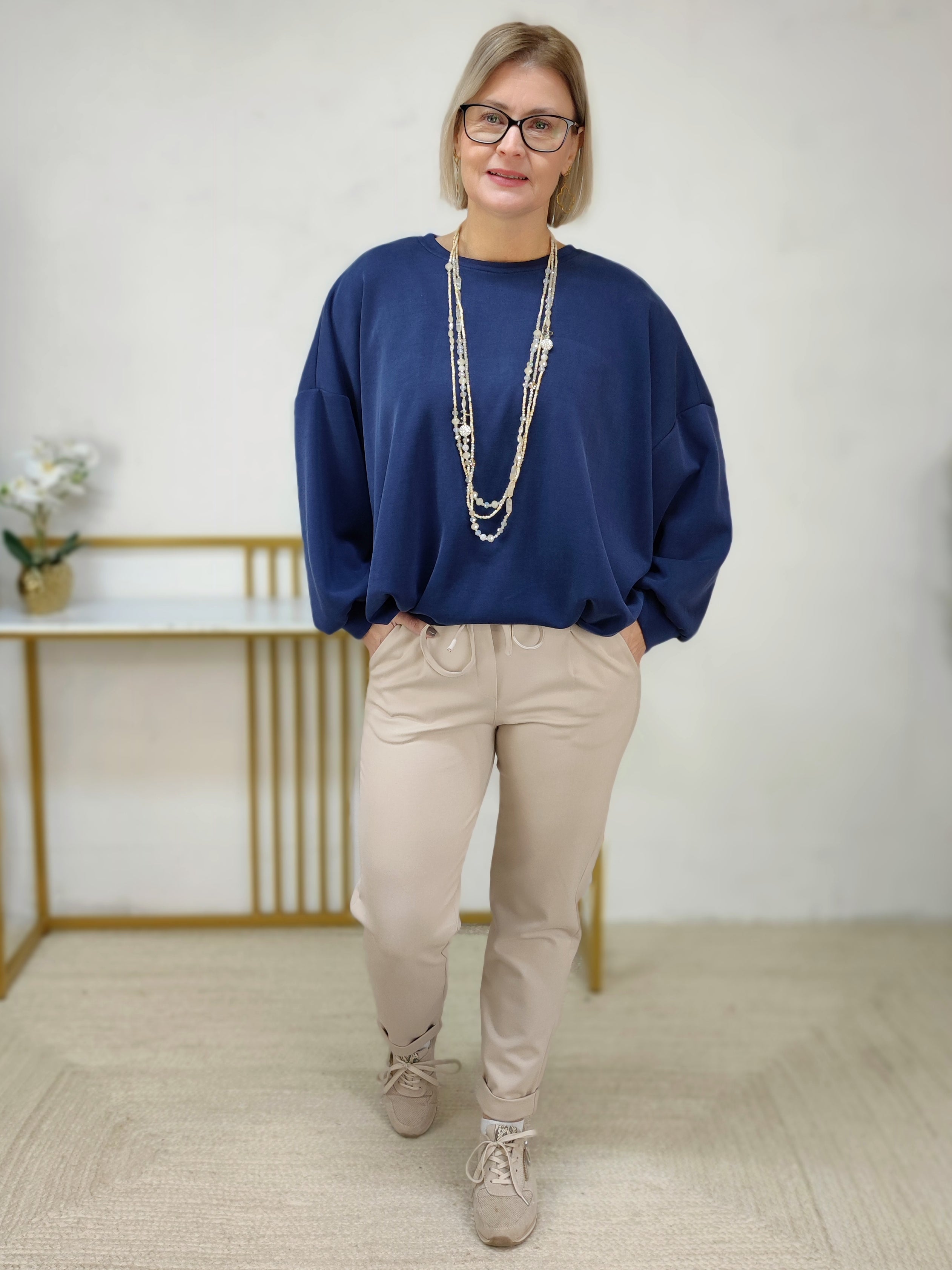 Sweatshirt einfarbig dunkelblau im Blusen Style (38-42/44)