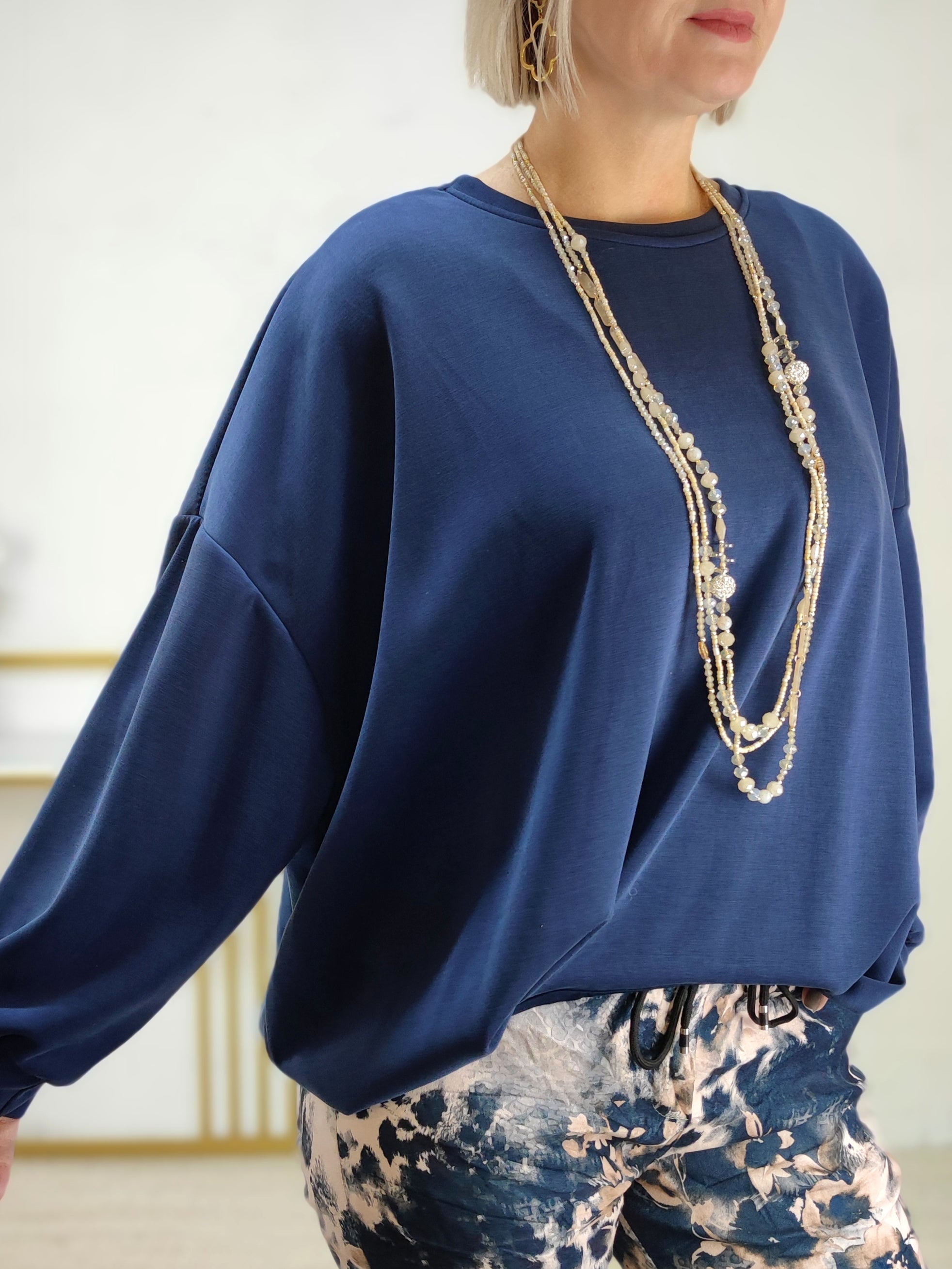Sweatshirt einfarbig dunkelblau im Blusen Style (38-42/44)