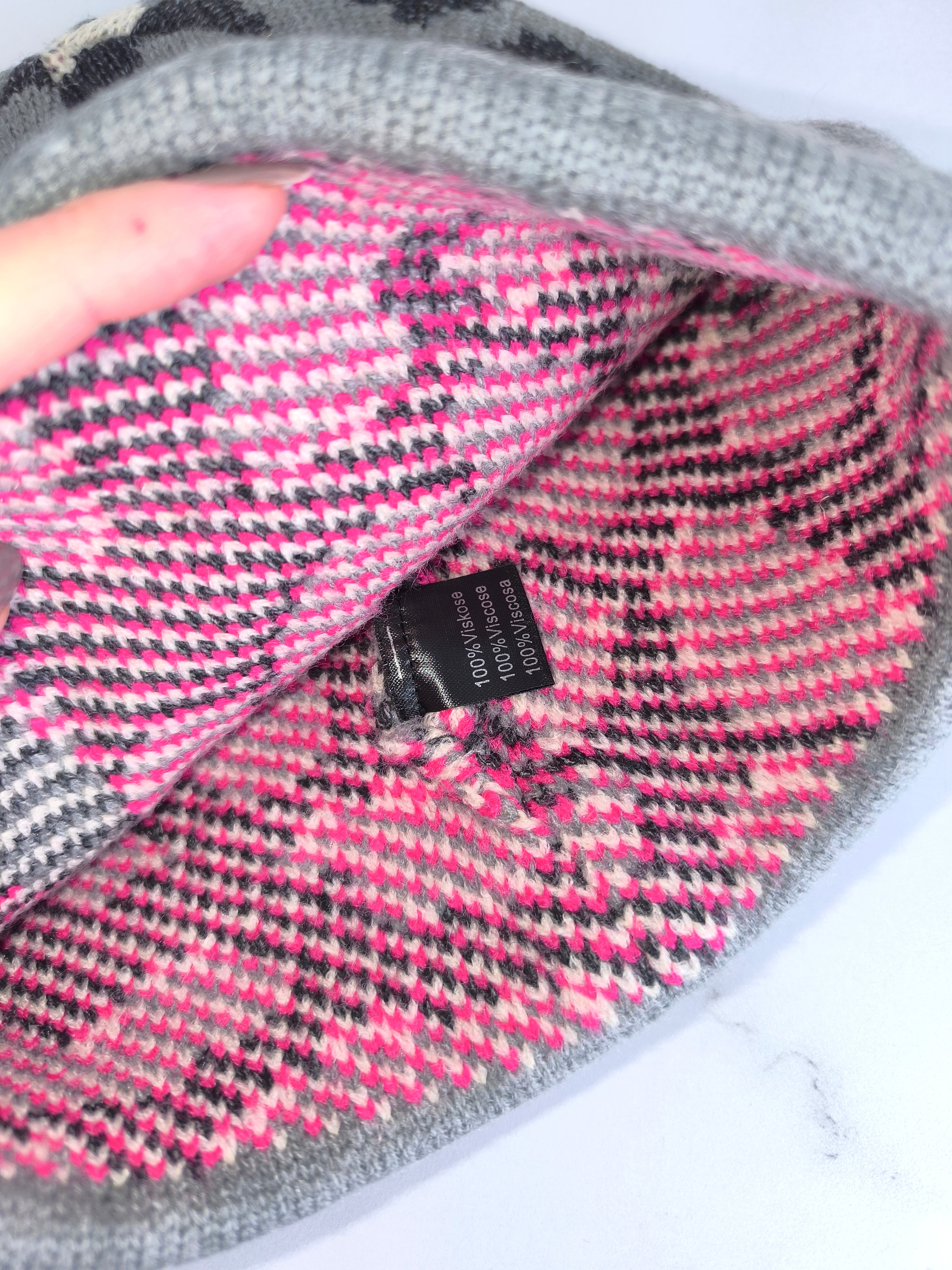 Mütze "Heart 2" in grau/pink