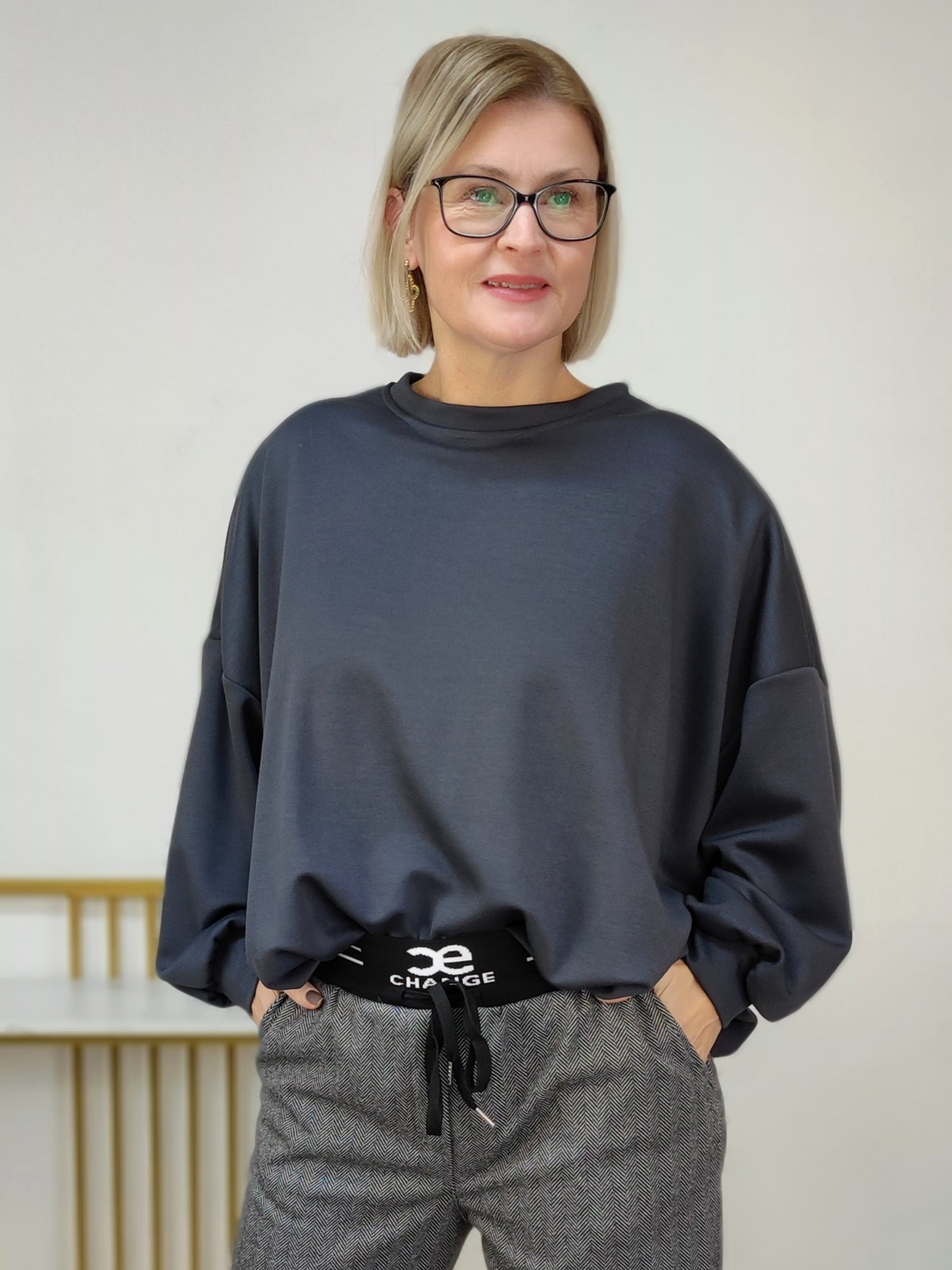 Sweatshirt einfarbig grau im Blusen Style (38-42/44)