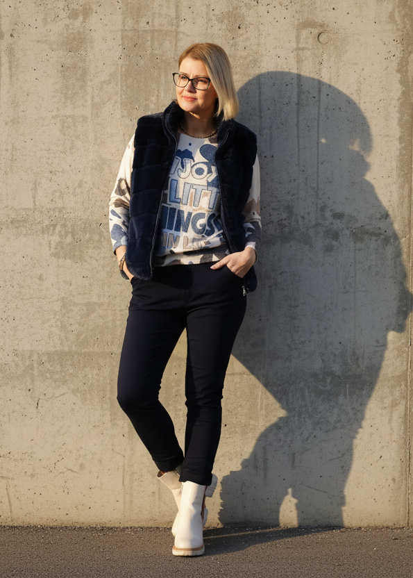 Leichtes Strick Shirt "Enjoy" blau (36-40/42)