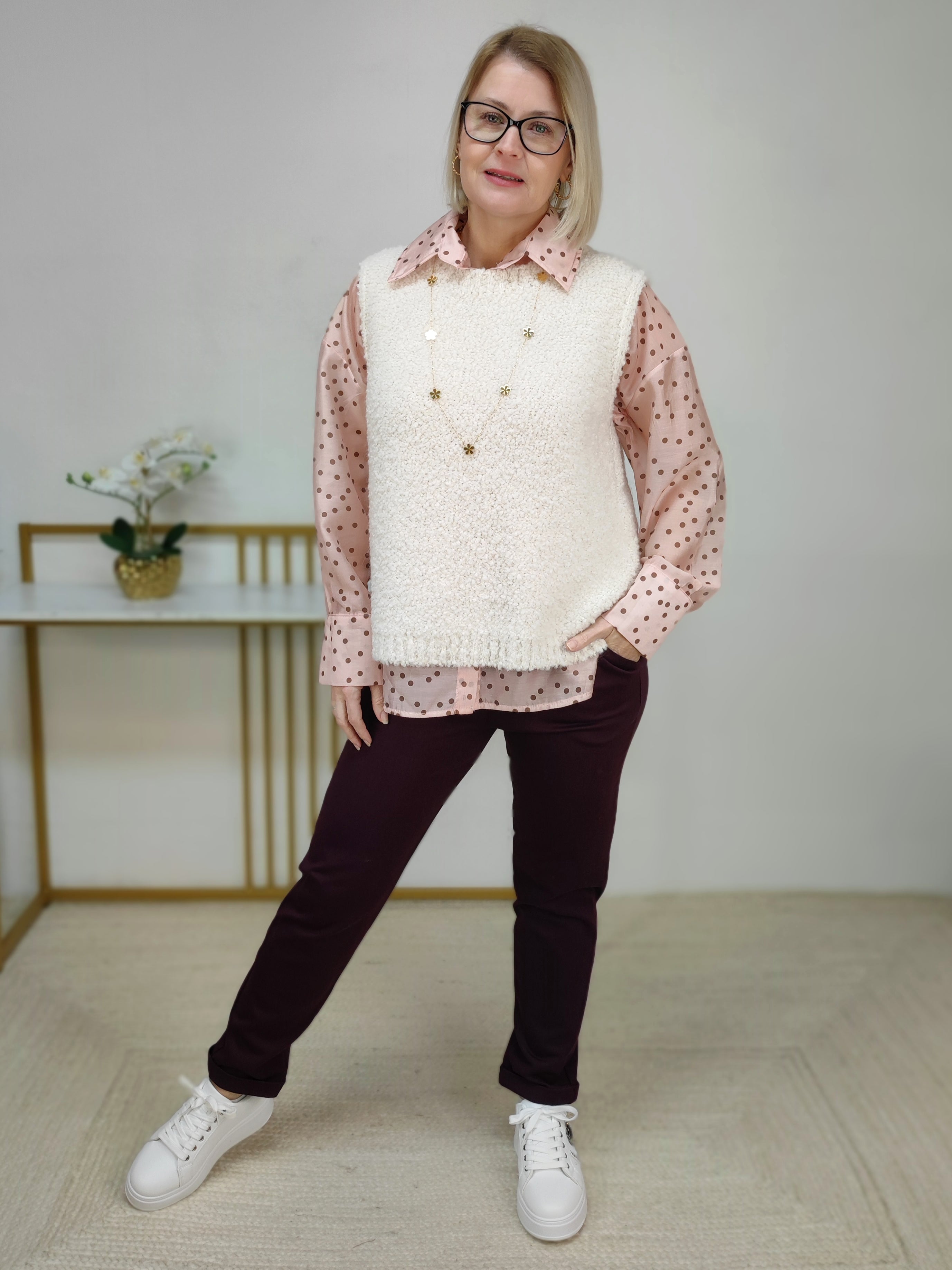 Strickweste in wollweiß (36-42)