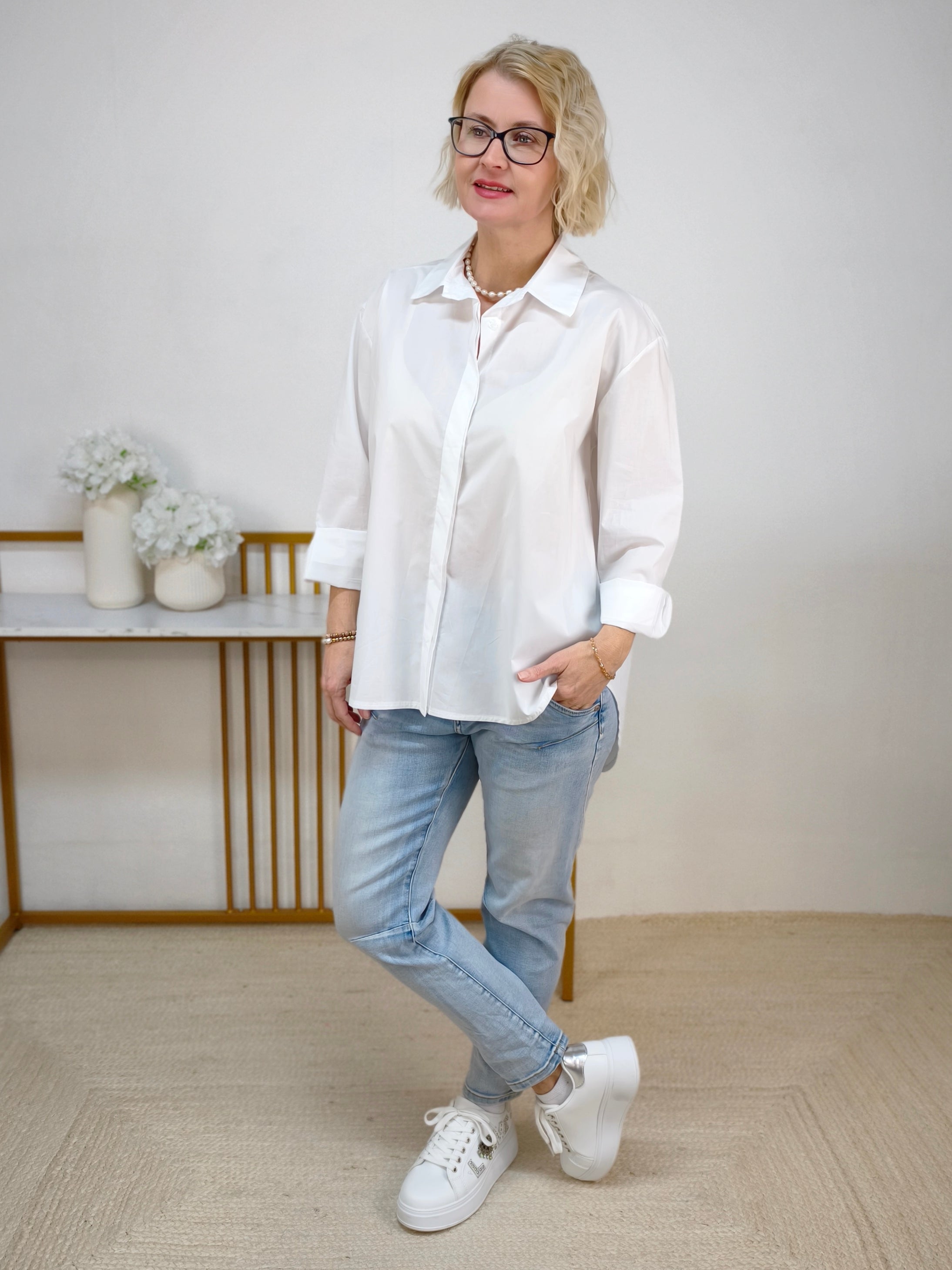 Klassische Hemdbluse in weiss (38-42)