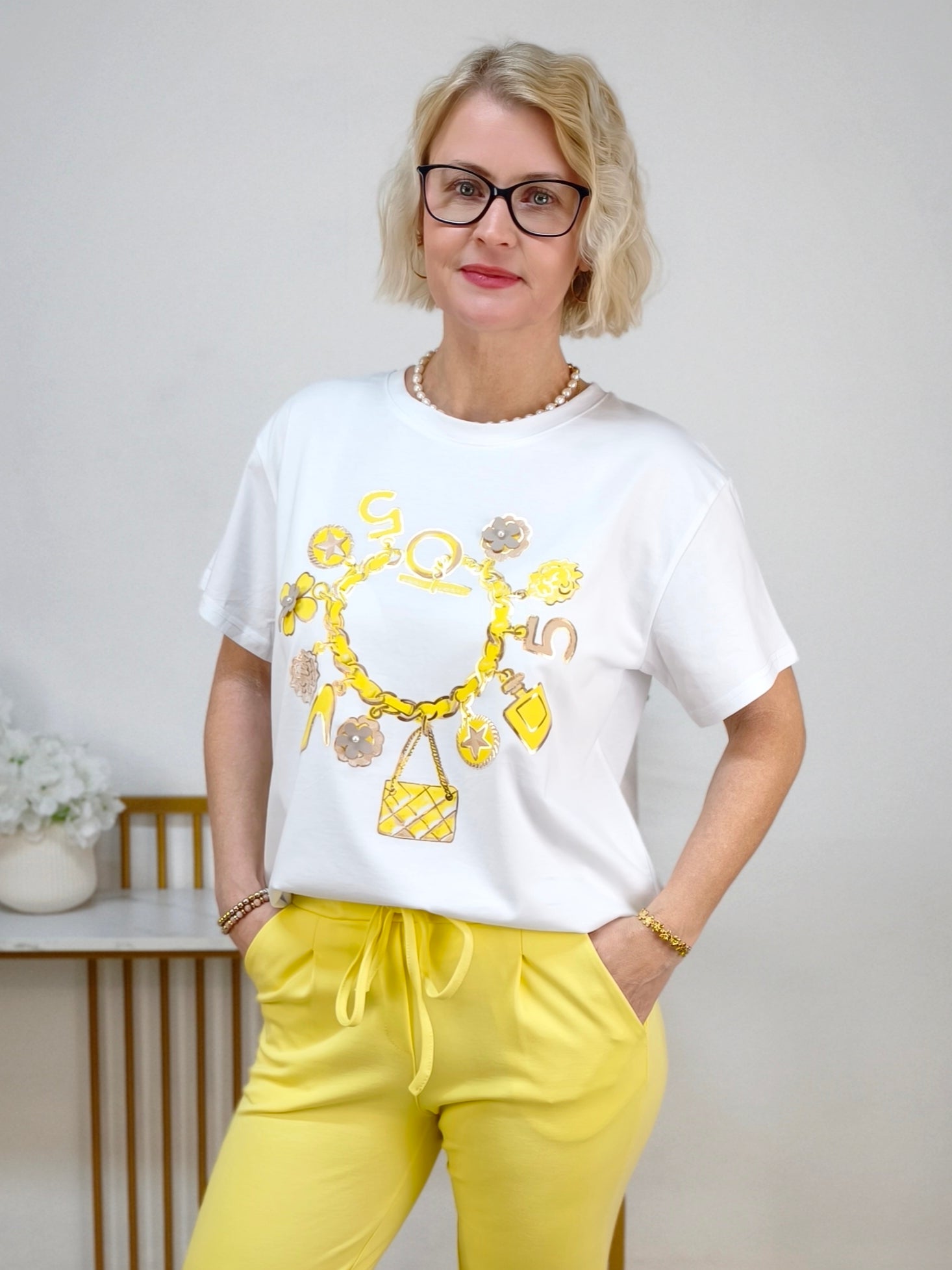 T-Shirt "Charms" weiss/gelb (40-42)