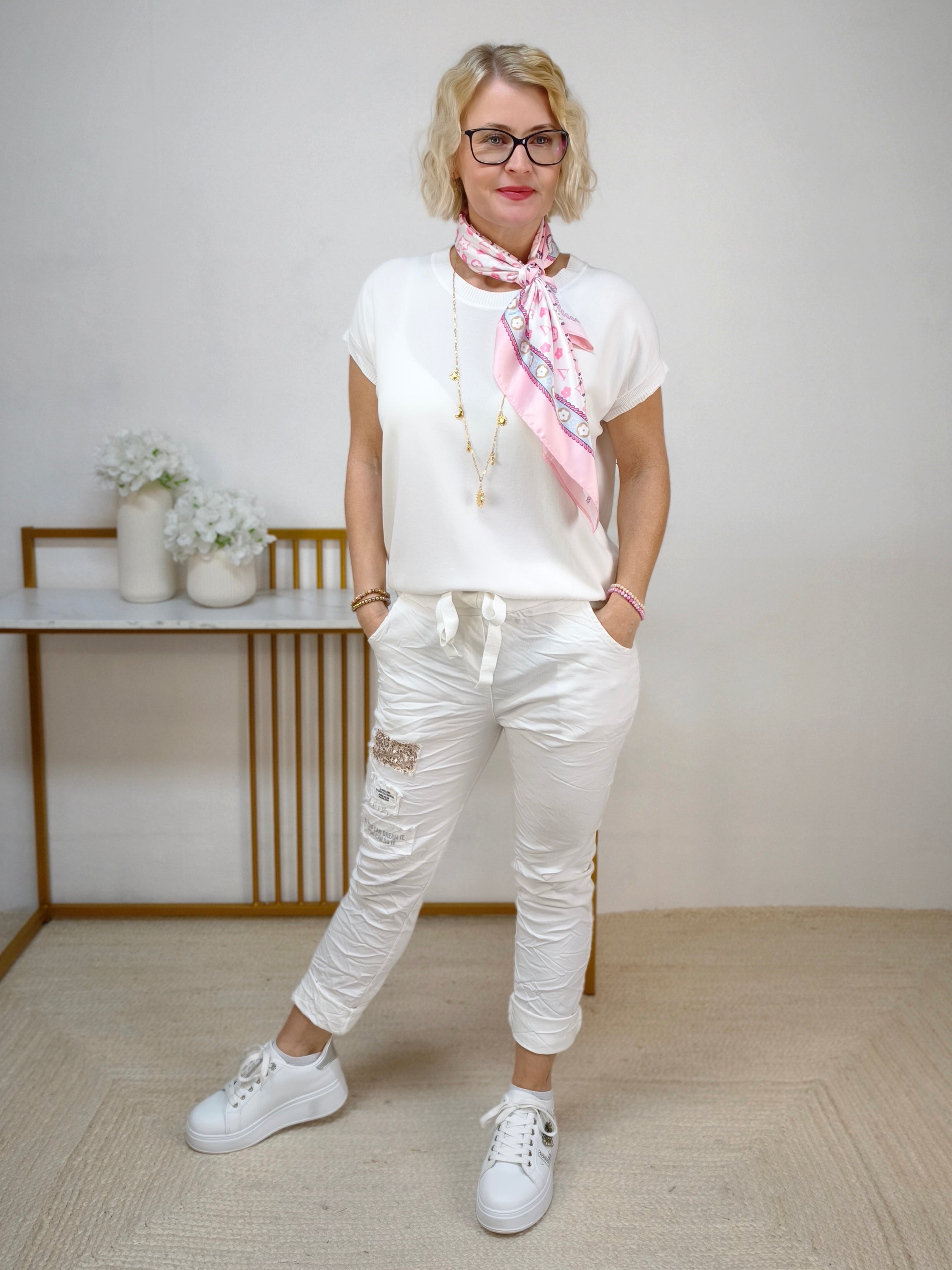 Leichter Sommerpulli in Feinstrick weiss (36-42)