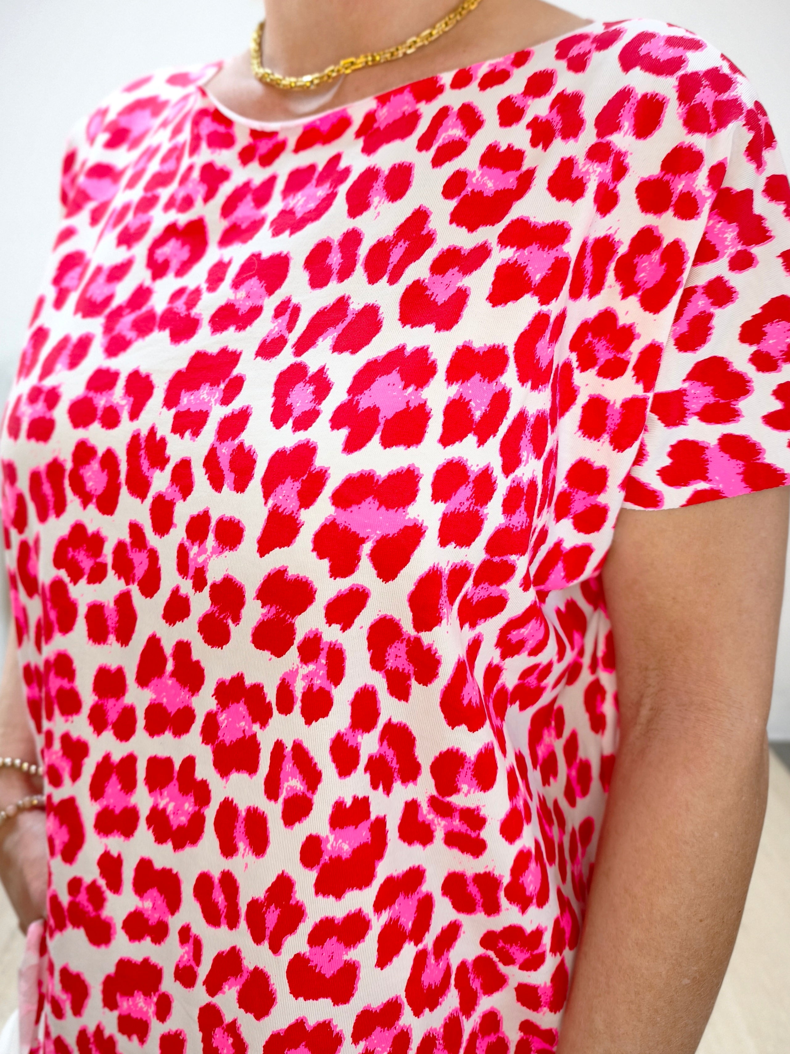 Leichtes Shirt in weiss/rot mit Leo aus Baumwolle (38-42/44)