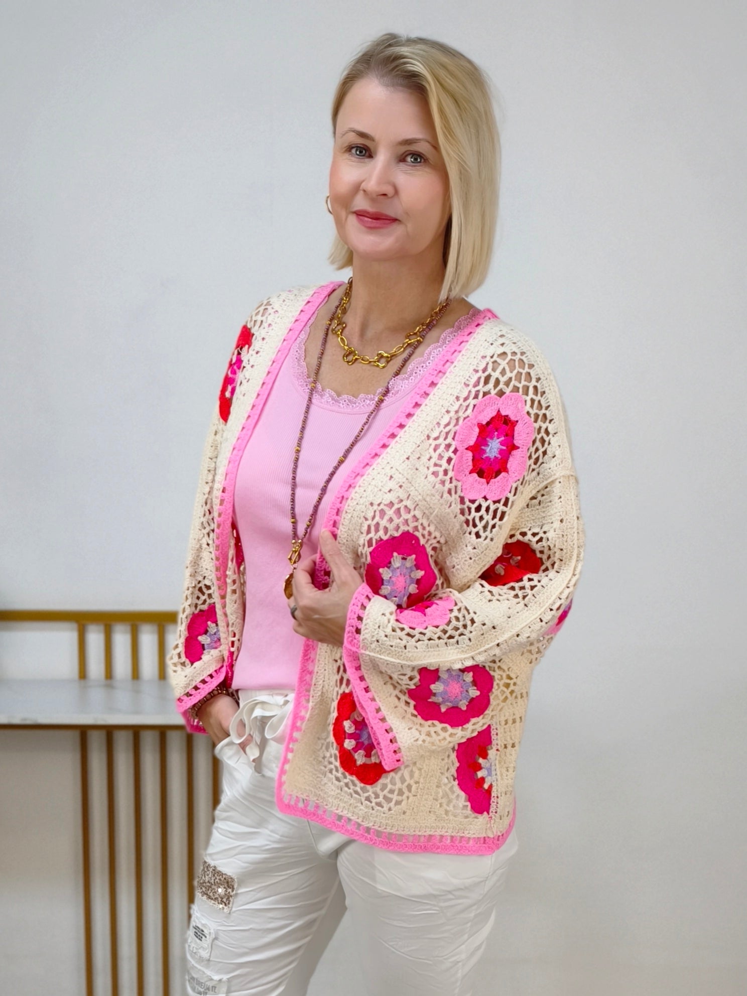 Böhmische Häkeljacke/-weste beige/pink (38-44)