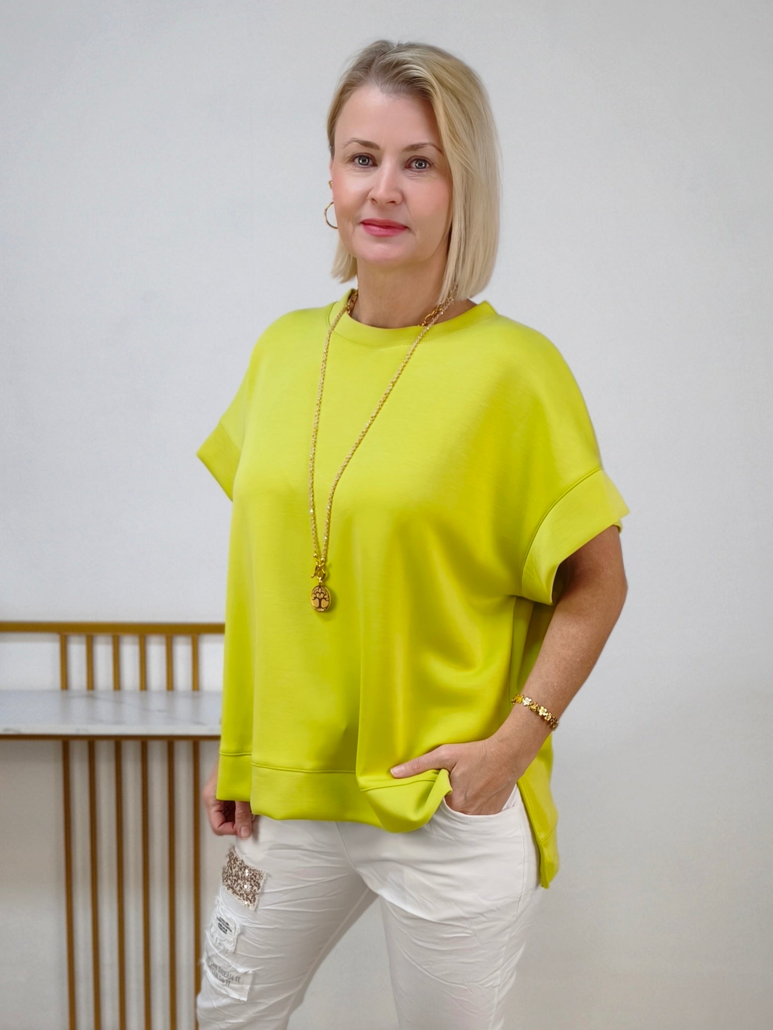 Damen Shirt "Ina" unifarben in kiwi (38-44)
