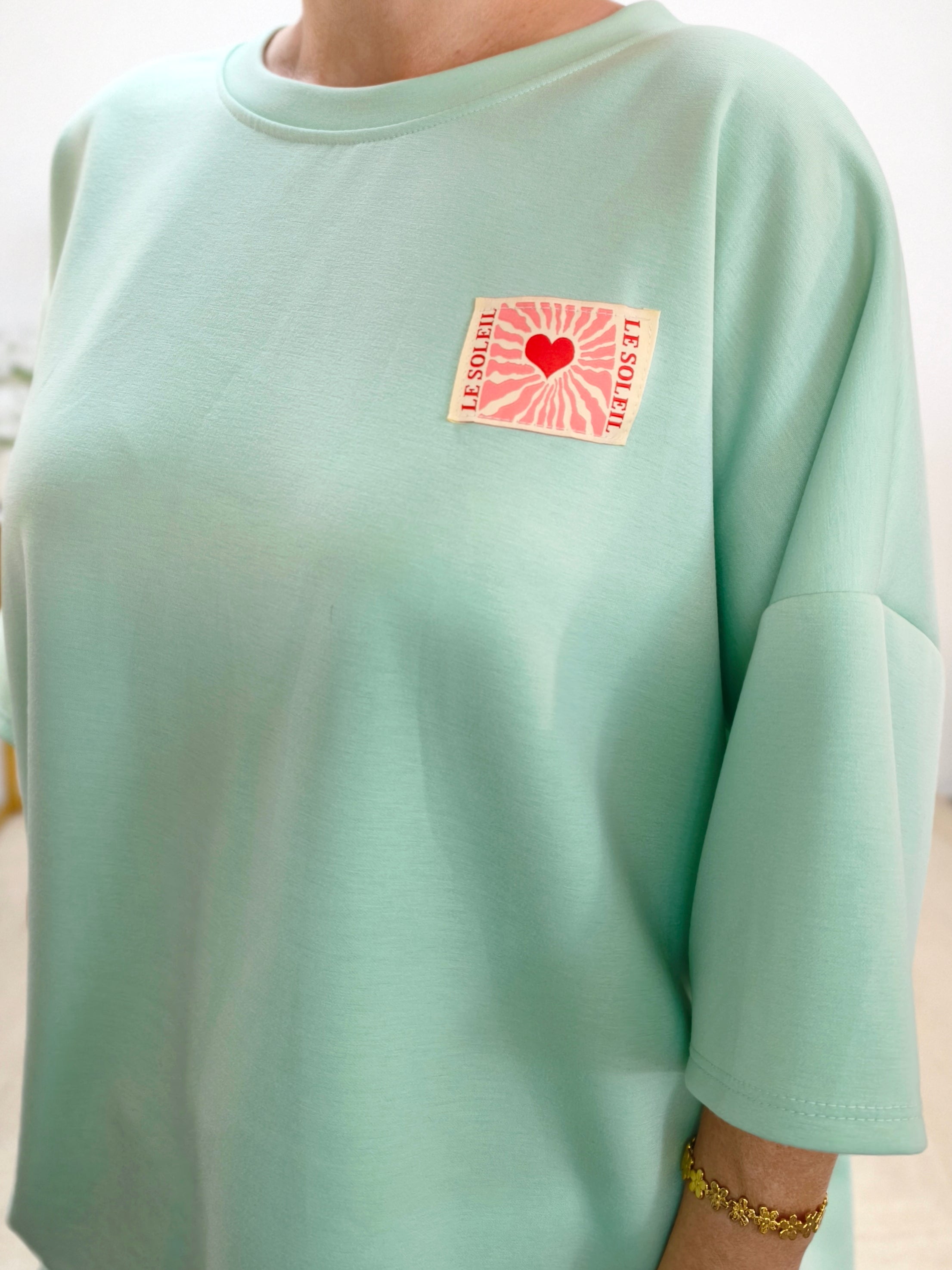 Kurzarm Sweater "Le Soleil" lindgrün (38 - 44)