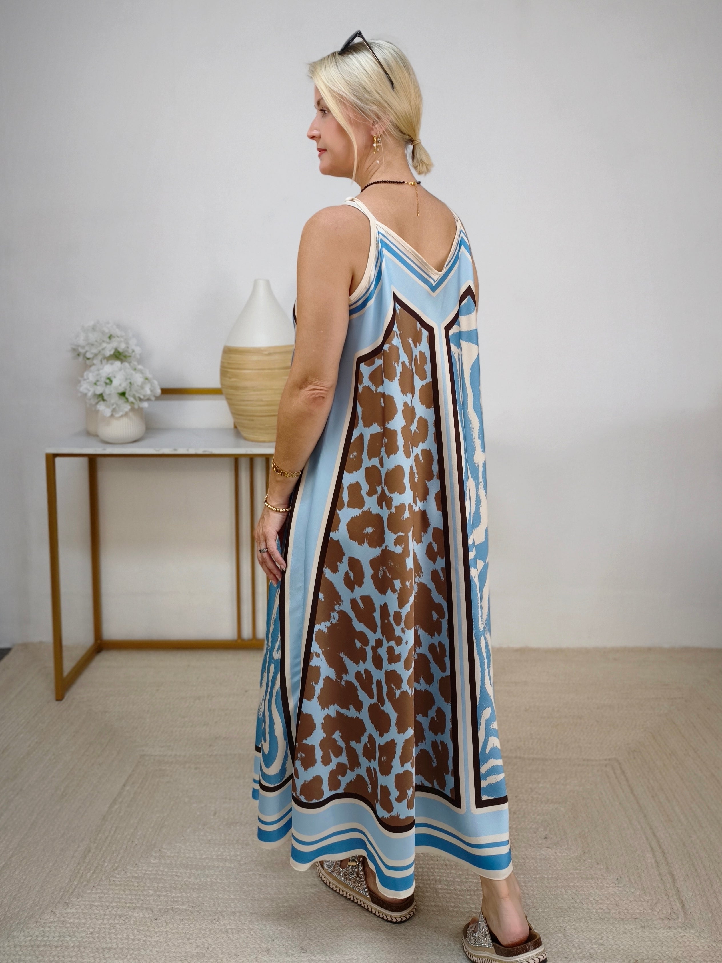 Gemustertes Trägerkleid "Sally" hellblau (36-42)
