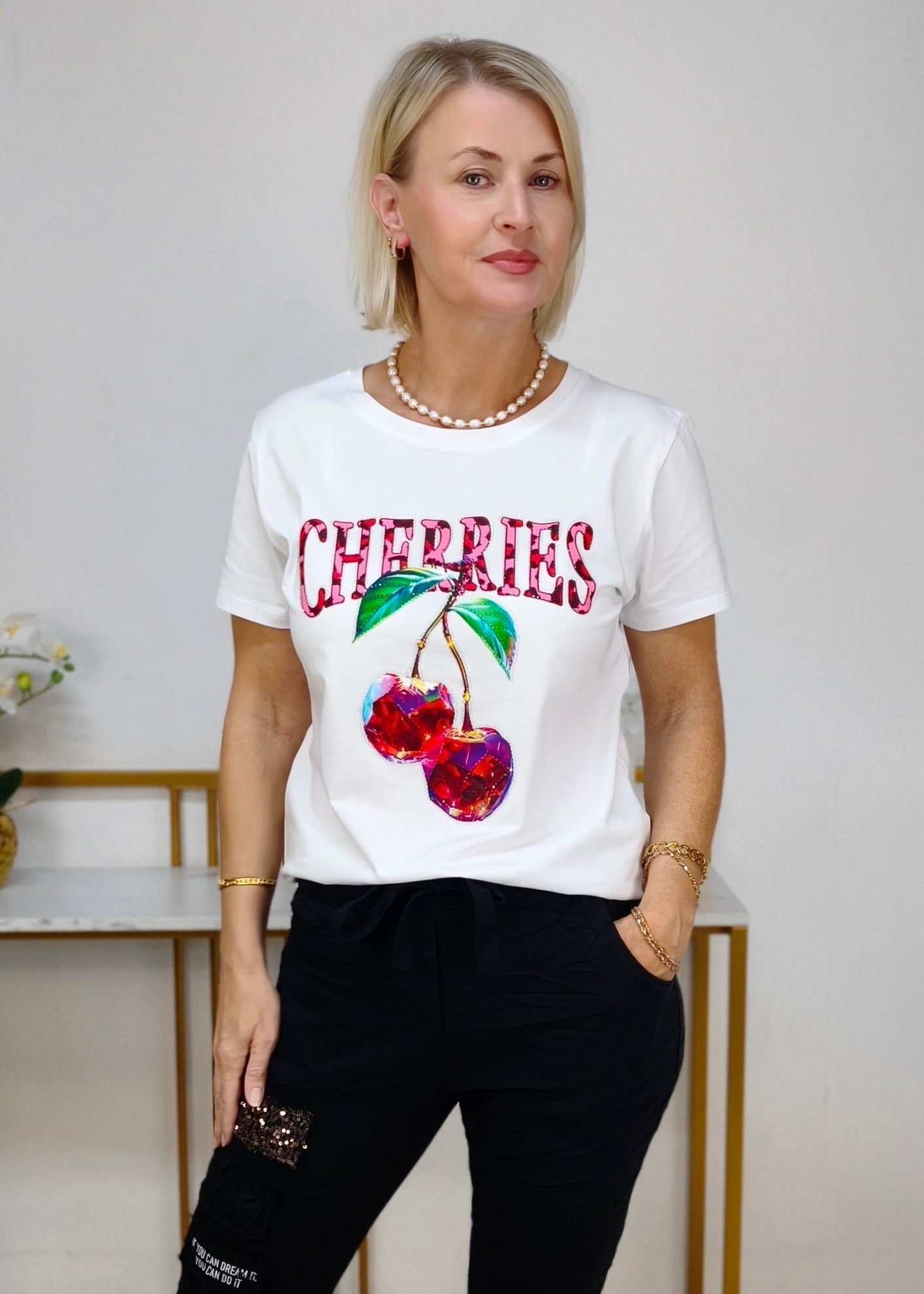 T-Shirt "Cherry" weiss/rot (36/38 & 40)