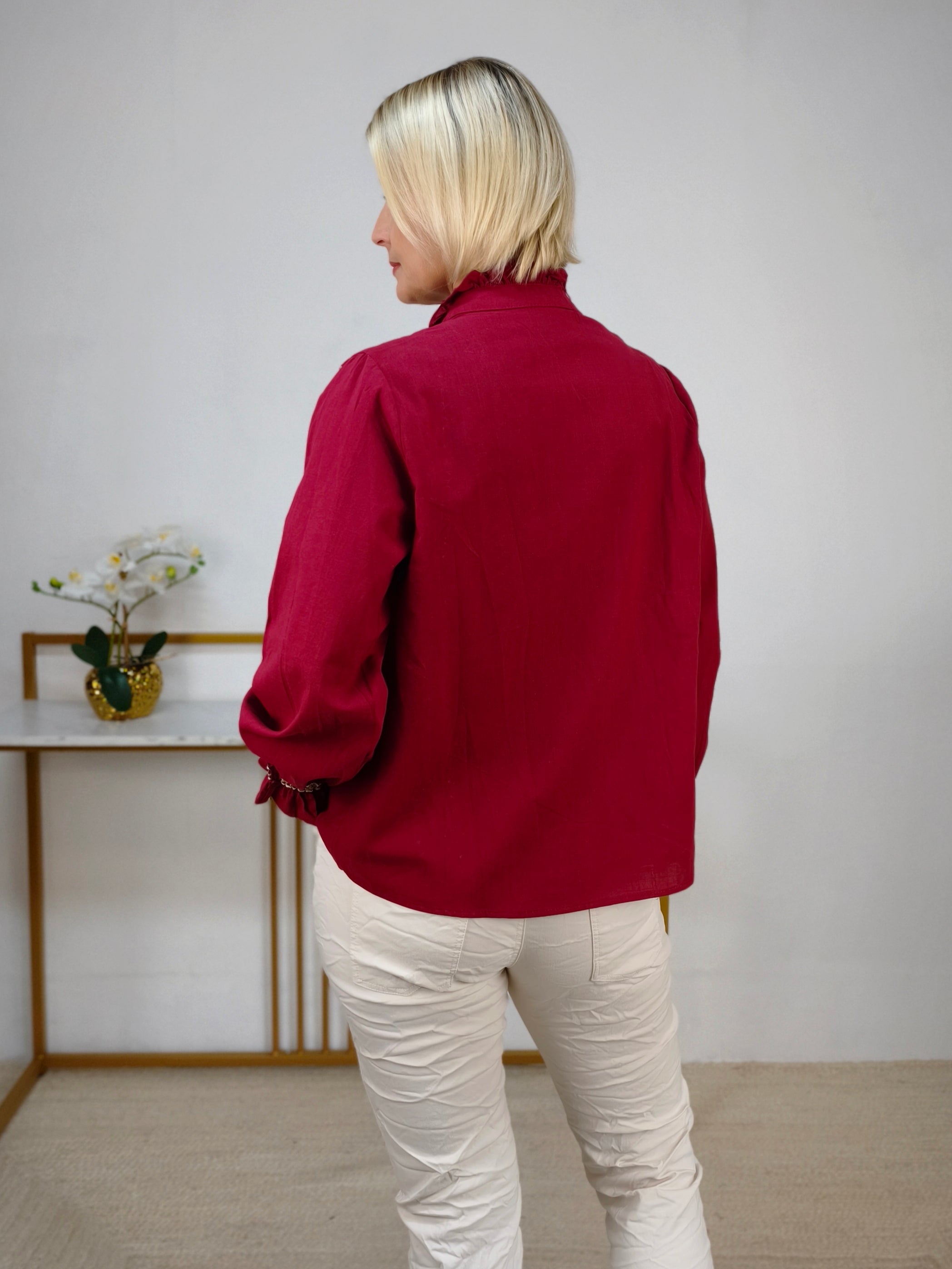 Damenbluse mit Blumenstickerei in Burgundy (38, 40, 42)